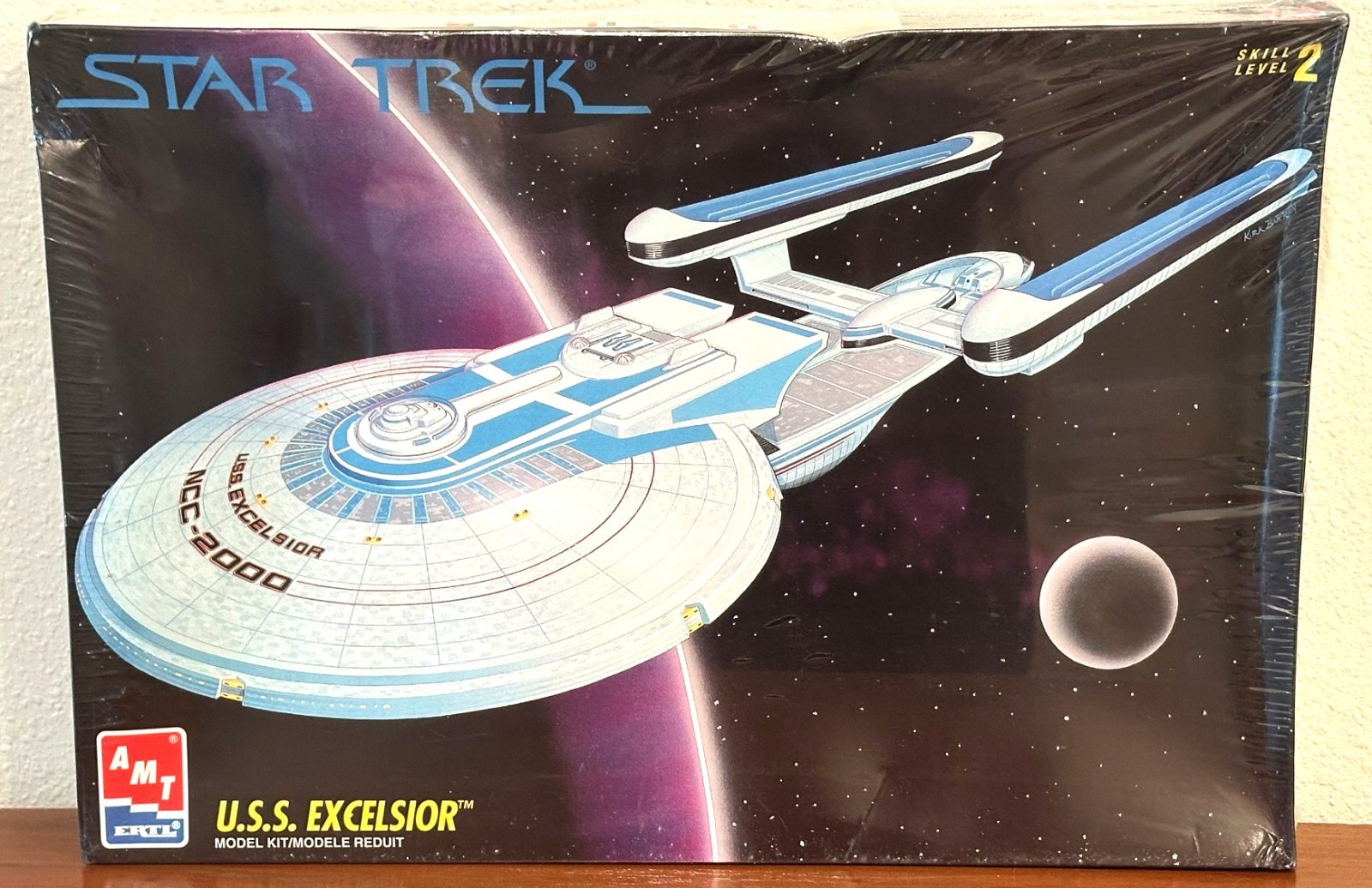 New Sealed AMT 18" Star Trek U.S.S Excelsior Model Kit 6630