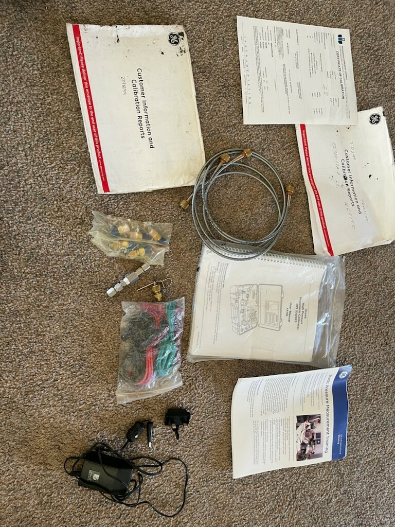 Druck DPI 320 Pressure Calibrator