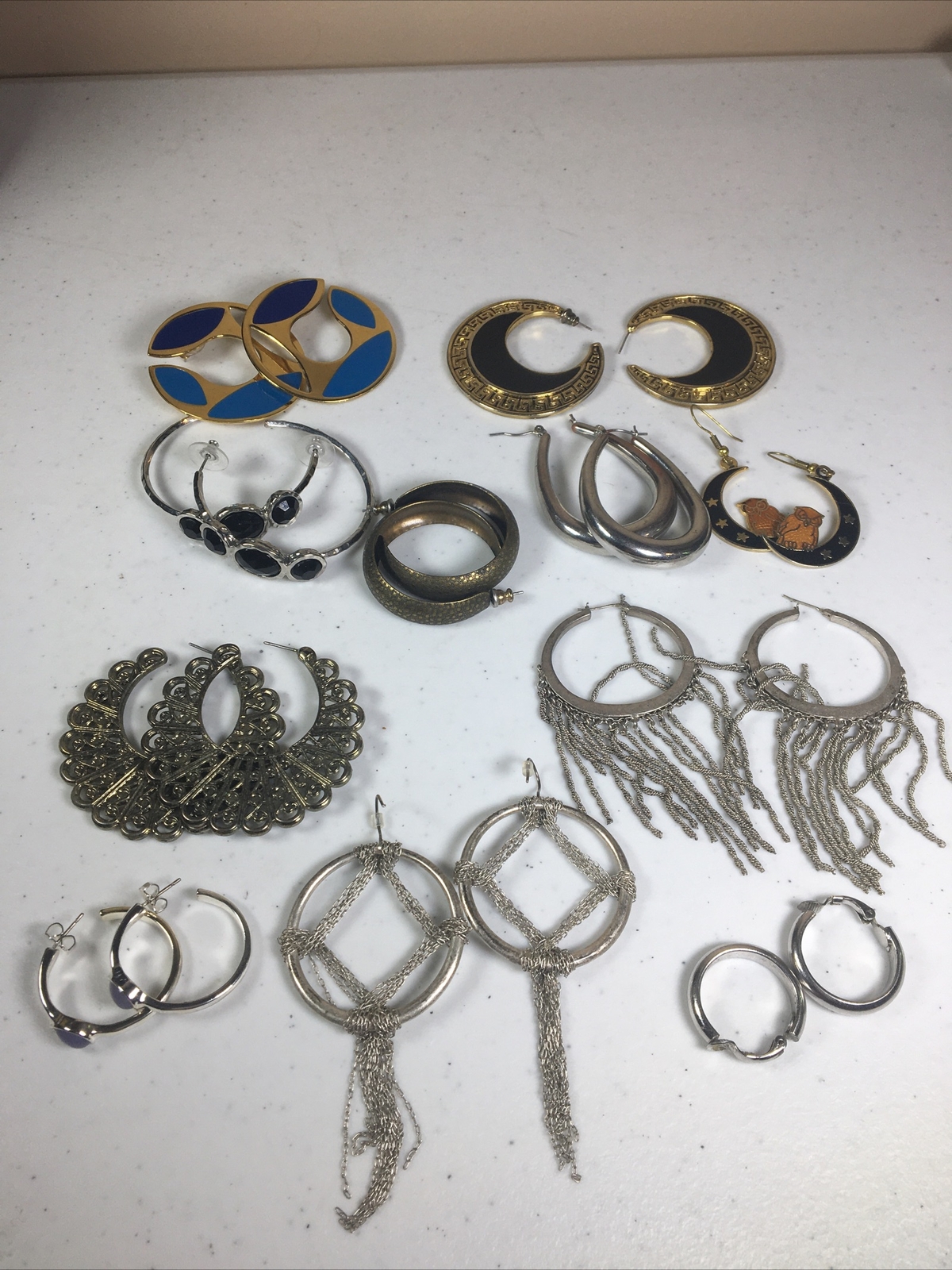 Lot of 11 Pairs Assorted Earrings Hop Metallic Different Styles, Shapes Colors