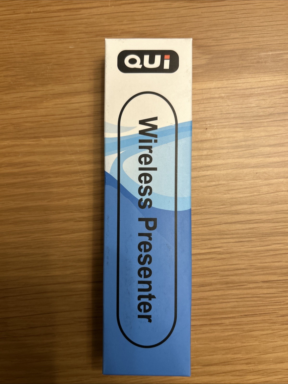 QUI Presentation Clicker for Powerpoint, RF 2.4Ghz USB Wireless Presenter Remote