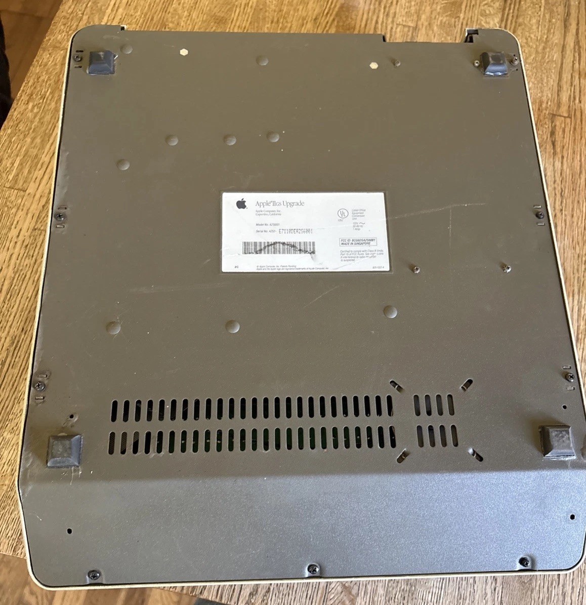 Apple IIGS Stealth Upgrade Computer Model Number AA11040B *Not Tested*