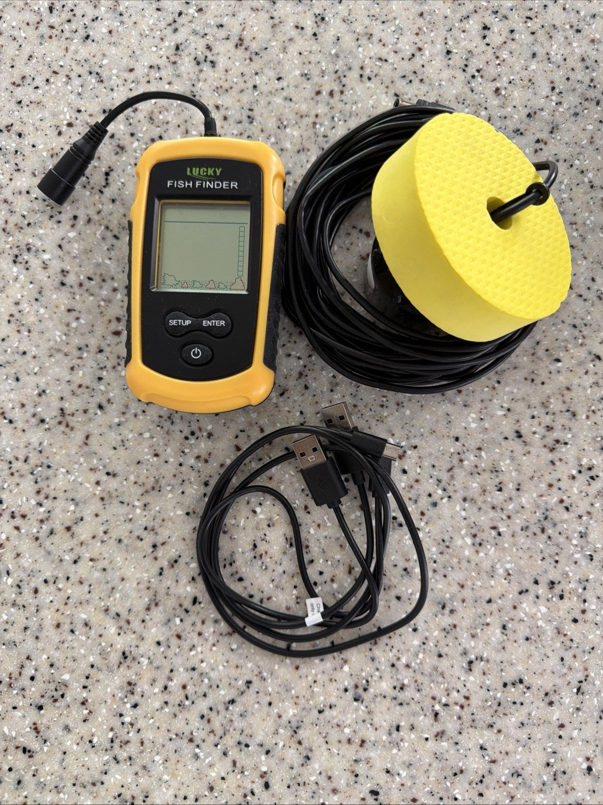 Portable Kayak Battery Operated Fish Finder w/ LCD Display Model FFC1108-1