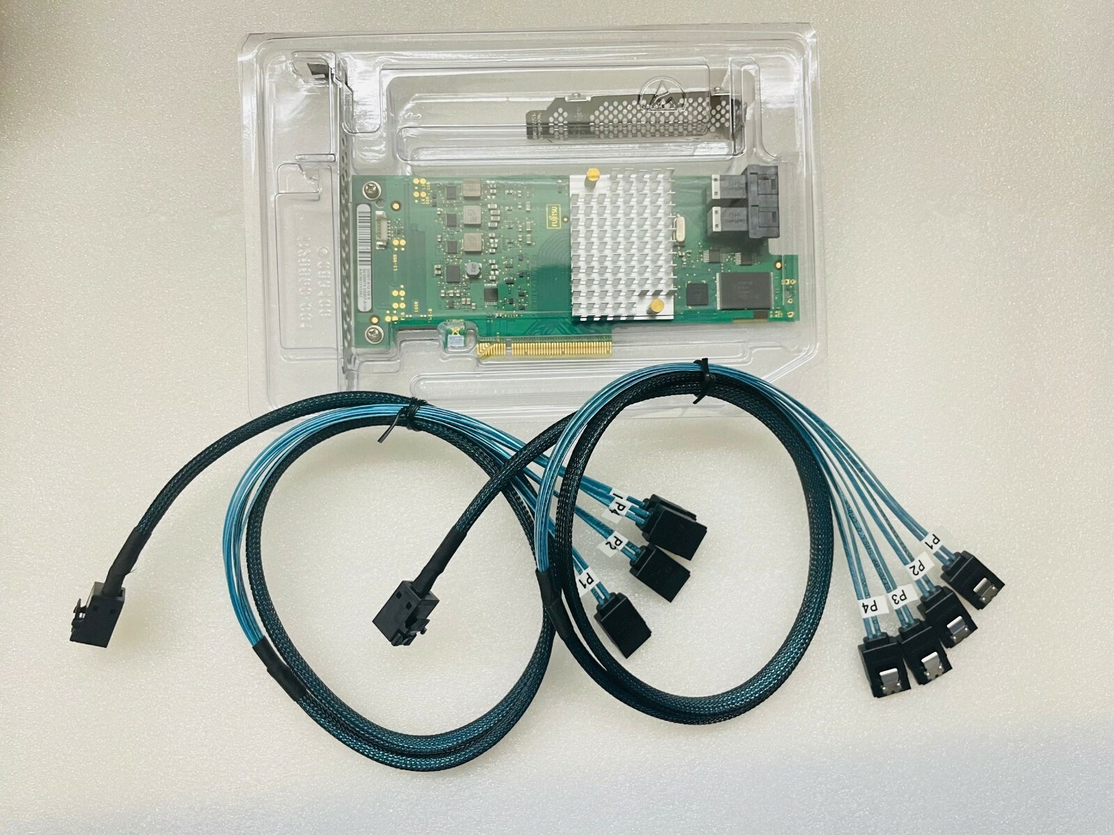 Fujitsu 9300-8I 12G FW:P13 LSI SAS3008 PCI-e Controller IT mode +2*SFF8643 SATA