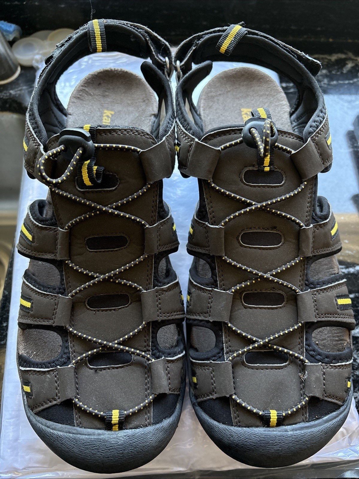 Kamik Cape May Men’s Sandals Sz 12 Waterproof Outdoor Sport Black Yellow EUC