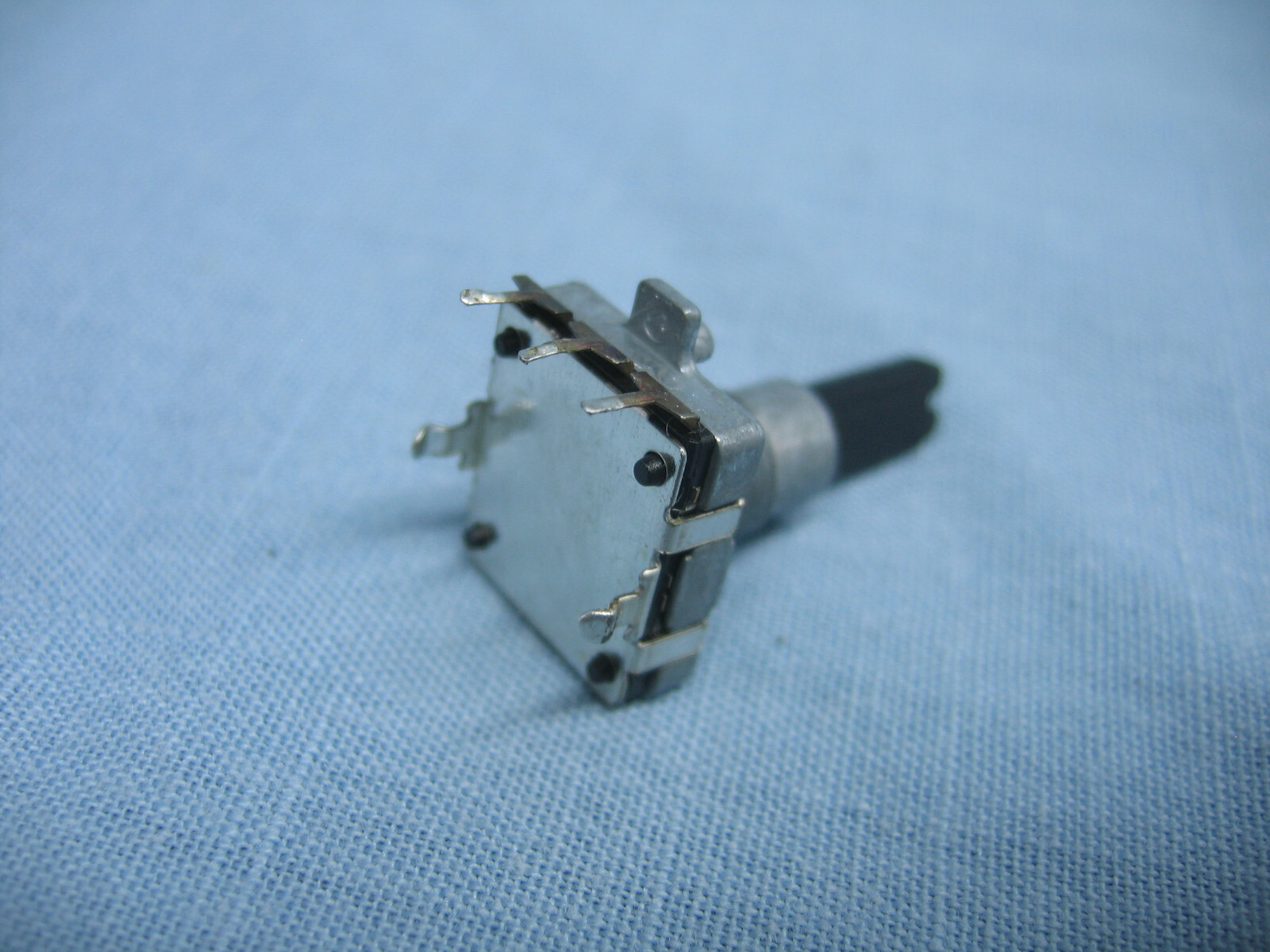 Denon AVR VOLUME Control with Plastic Stem -- TESTED!!