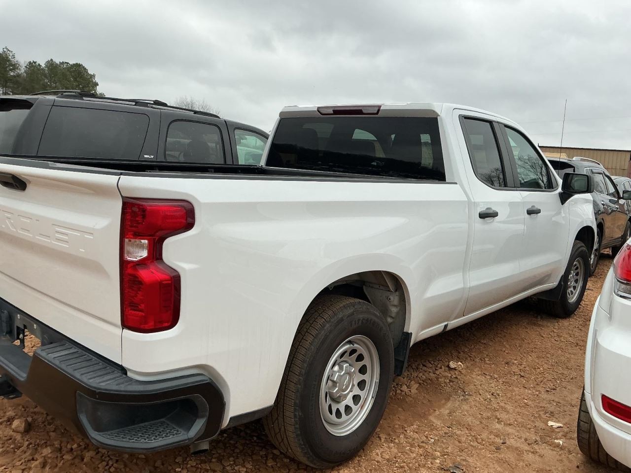 SILVRDO15 2023 Glove Box 4988980