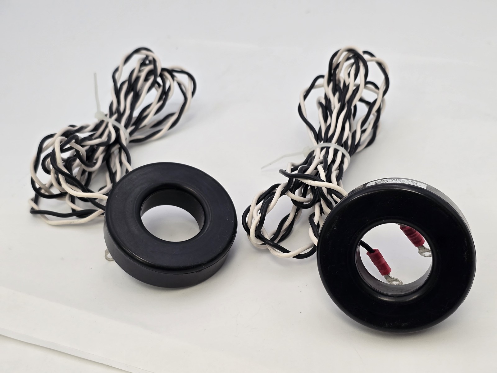 2 PC Magnelab UCT-1250-150 Solid Core Current Transformer 150A 0.333 Volts