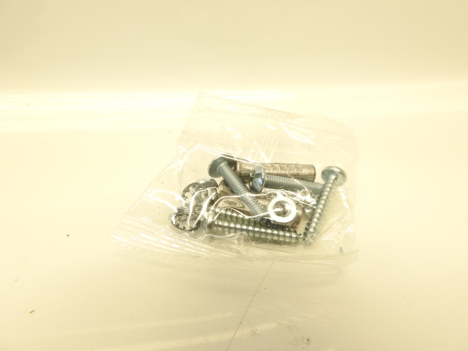 New GRI 4532 Miniature Overhead Door Contact Closed Loop Up to 2.5" Gap