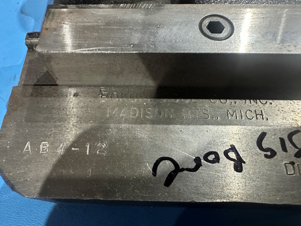 BOKUM GRINDING FIXTURE