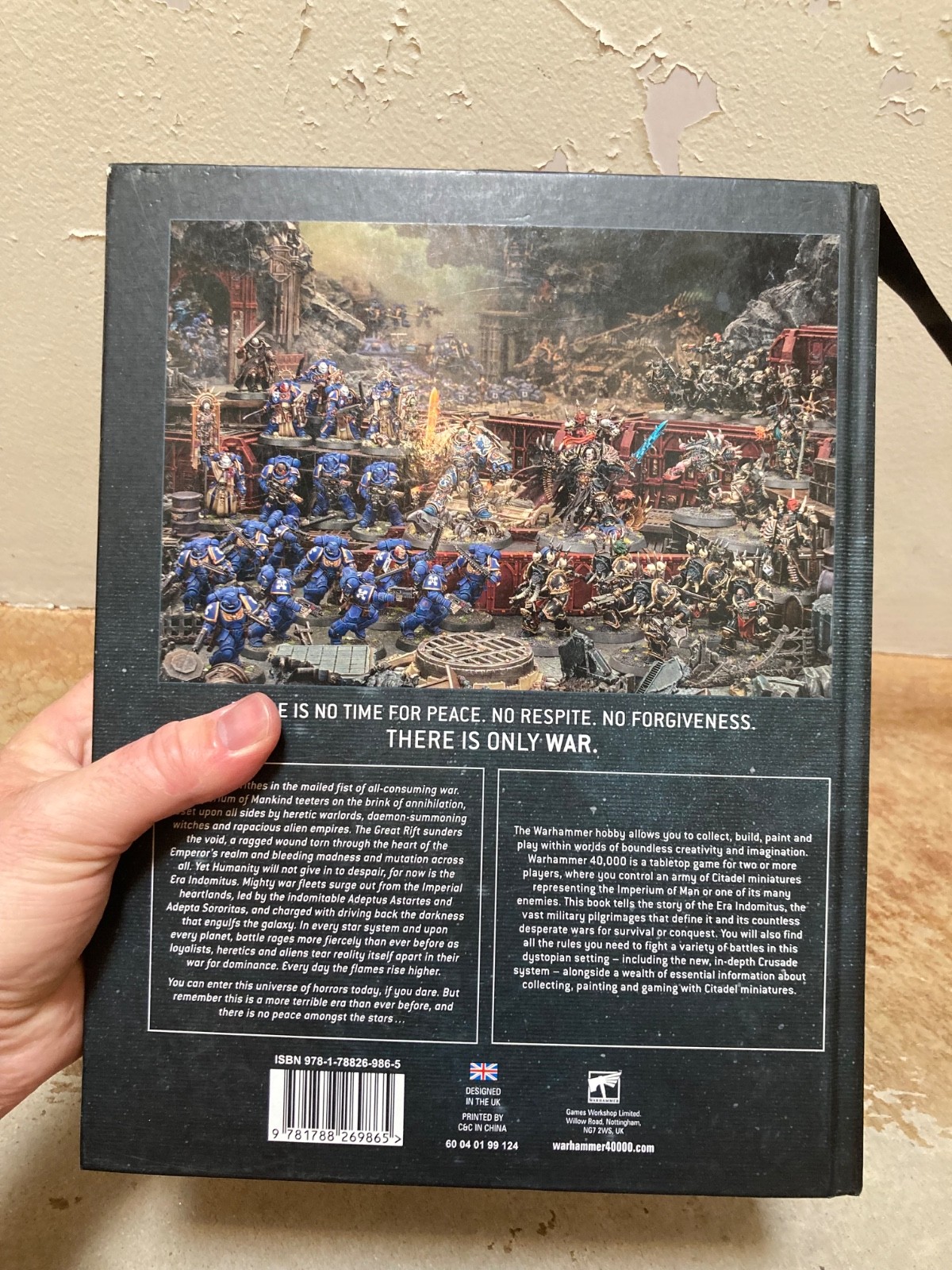 OOP warhammer 40k 9th edition rulebook