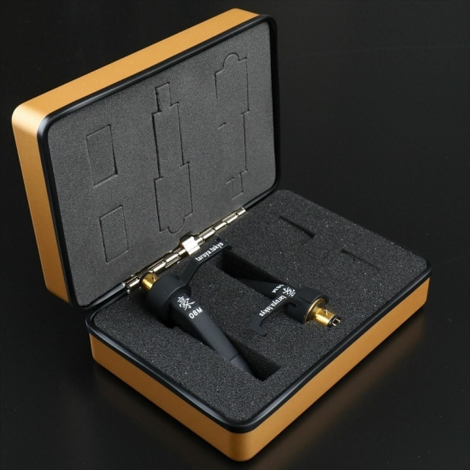 Tw-08M Taruya Black Needle Cartridge 2 Set with Case for Vinyl-DJ DVS