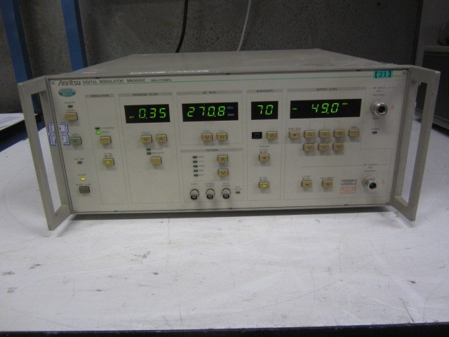 Anritsu MN3650C Digital Modulator 800-2700MHz for testing TDMA GSM NADC
