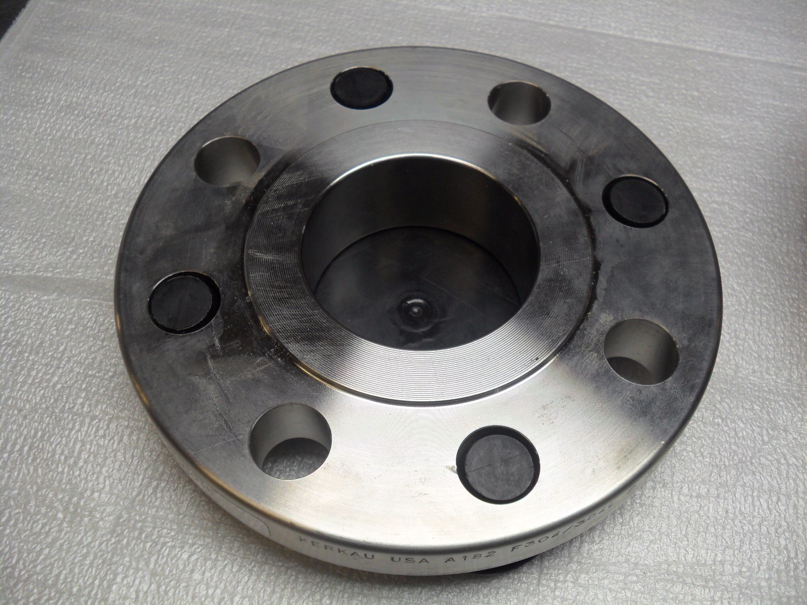 KERKAU A182 F304/304L 2 300 75626 B16.5  Stainless Steel Blind Flange 2-1/2" B