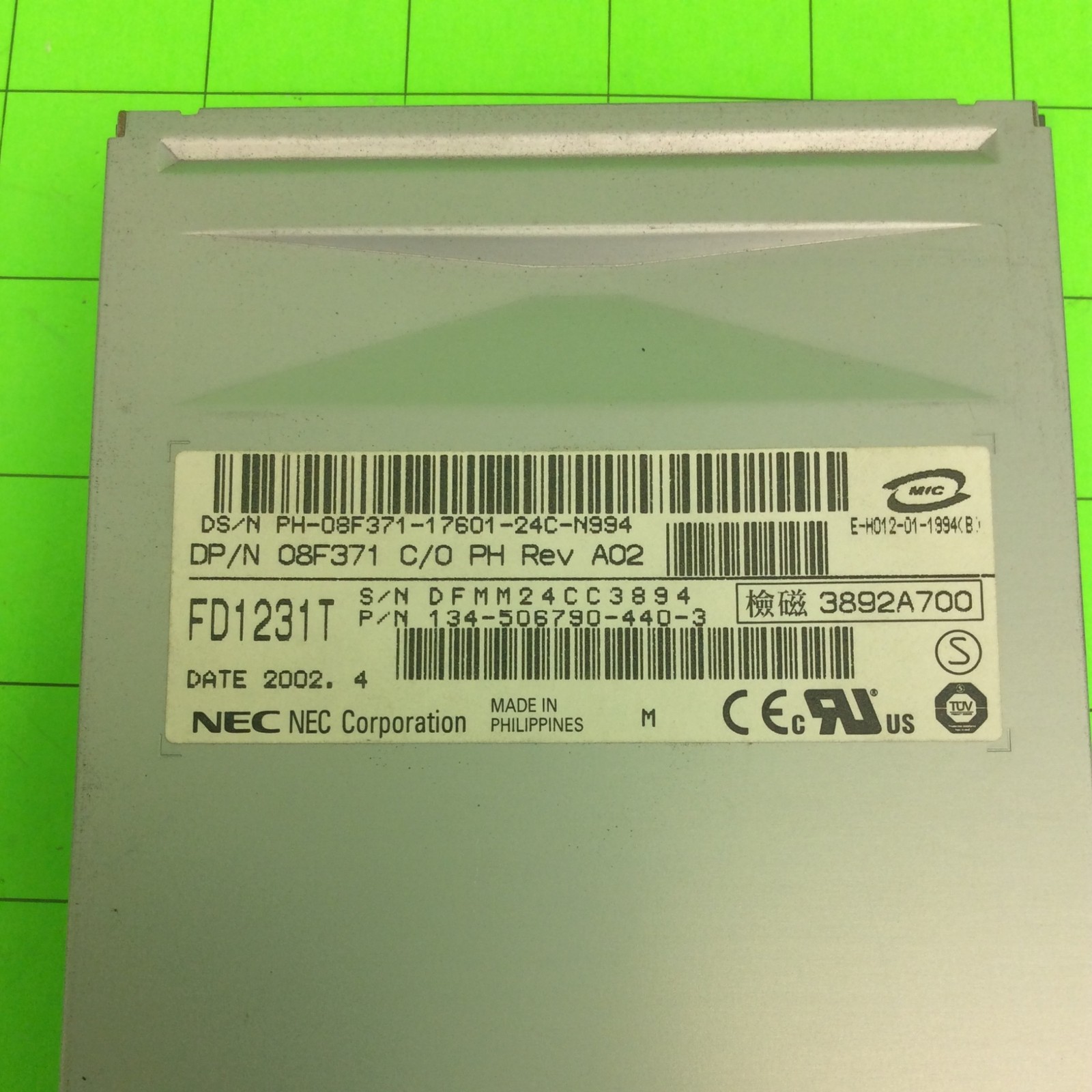 Desktop Computer NEC 134-506790-440-3 FD1231T Floppy Disk Drive