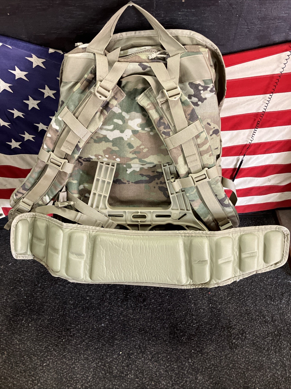 MOLLE 4000 Airborne Rucksack NO AIR ITEMS- Multicam