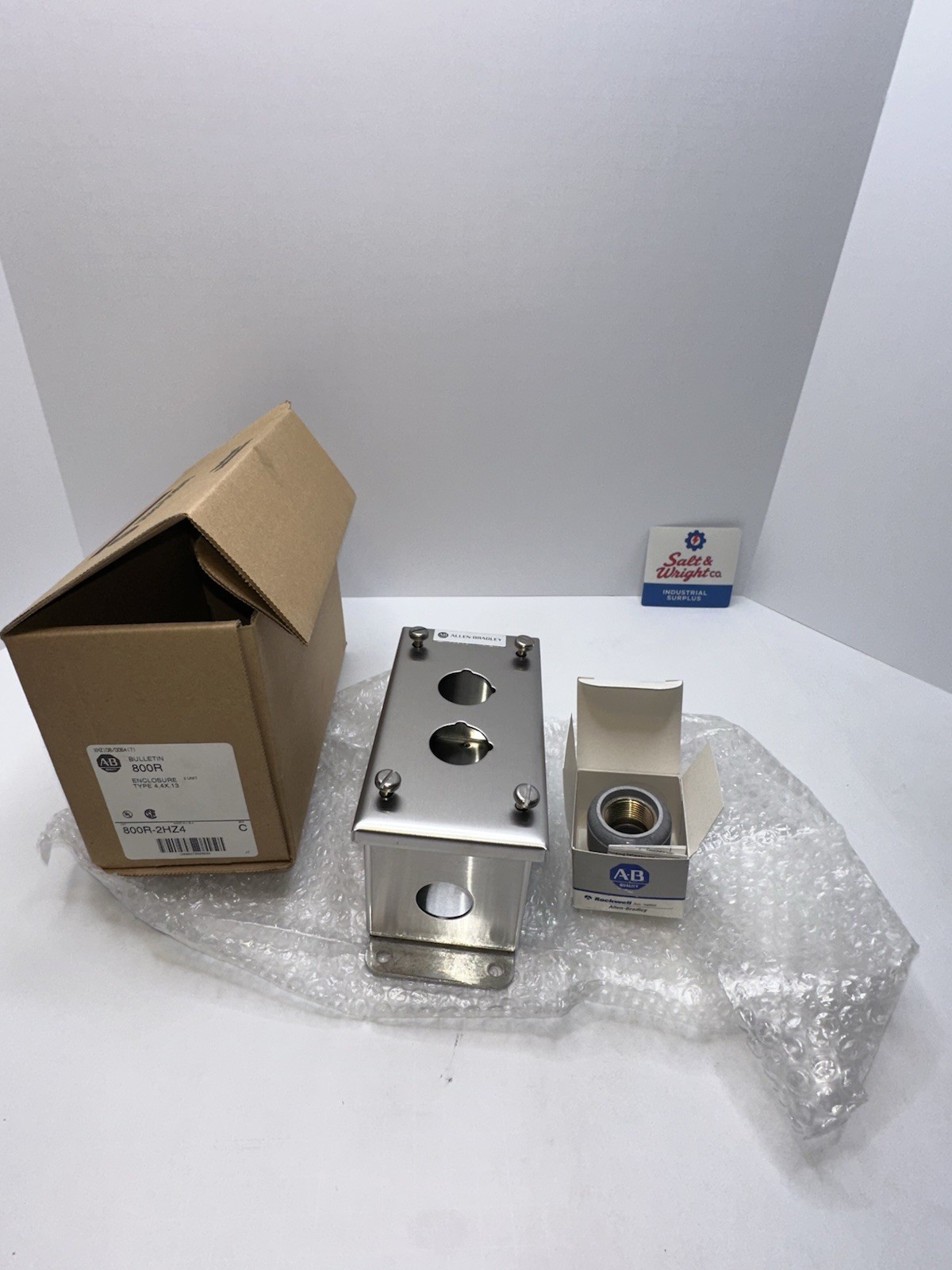 Allen-Bradley 800R-2HZ4 Enclosure Type 4/4X/13 Bulletin 800R Series C