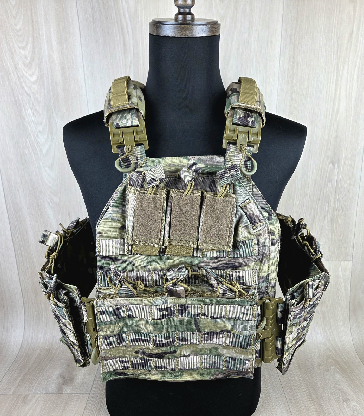 YAKEDA Tactical Vest Military Quick Release Modular Vest Plate Carrier MultiCam