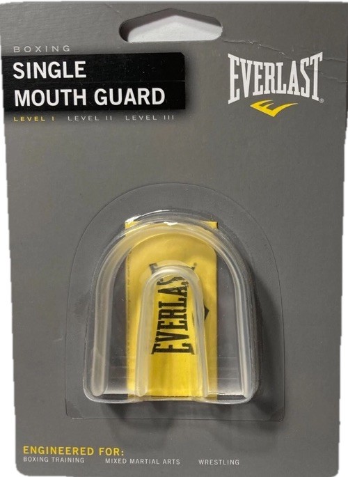 3-pack of Everlast Boxing Single Mouth Guards Level 1 Clear Boil & Bite Design