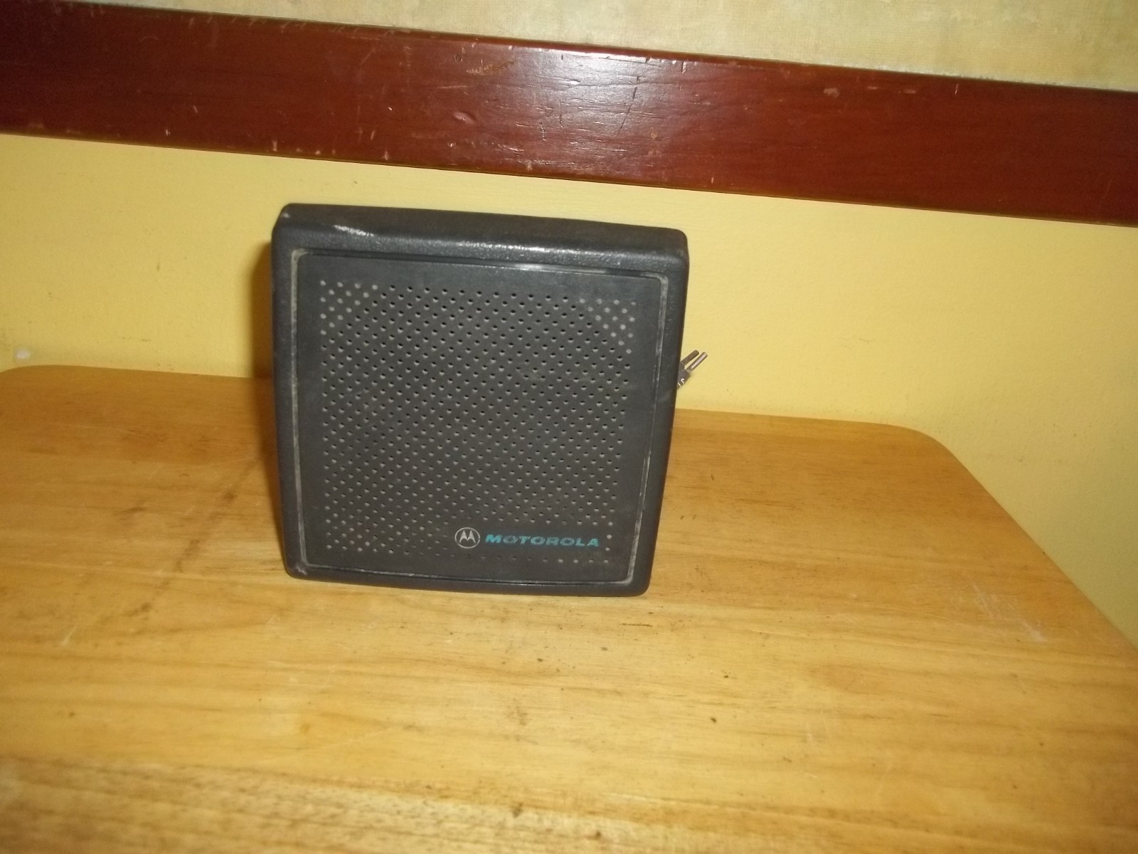 Motorola Two Way Radio External Speaker Model HSN 4009A