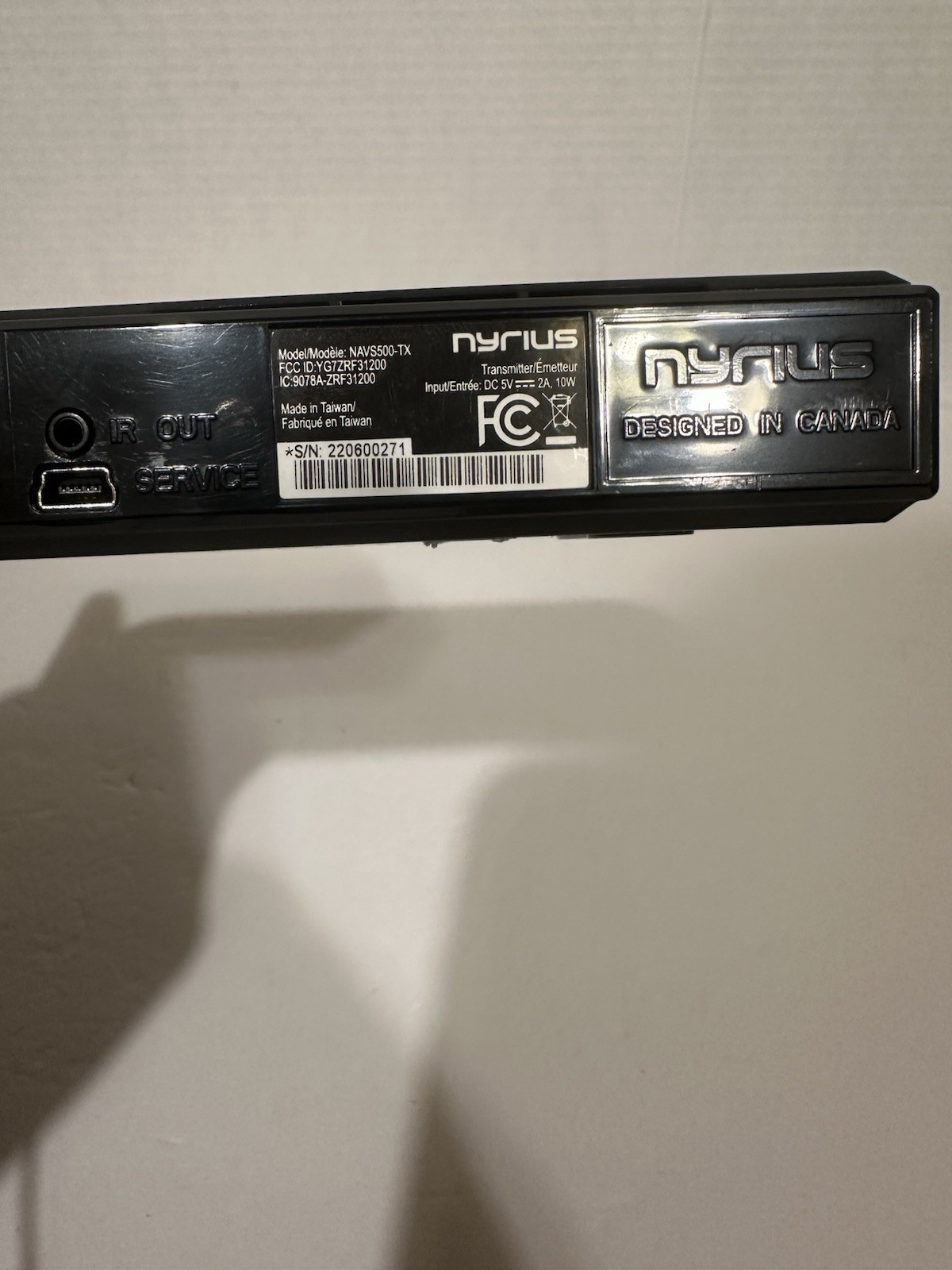 Aries Home HDMI Digital Wireless Transmitter & NAVS500-TX