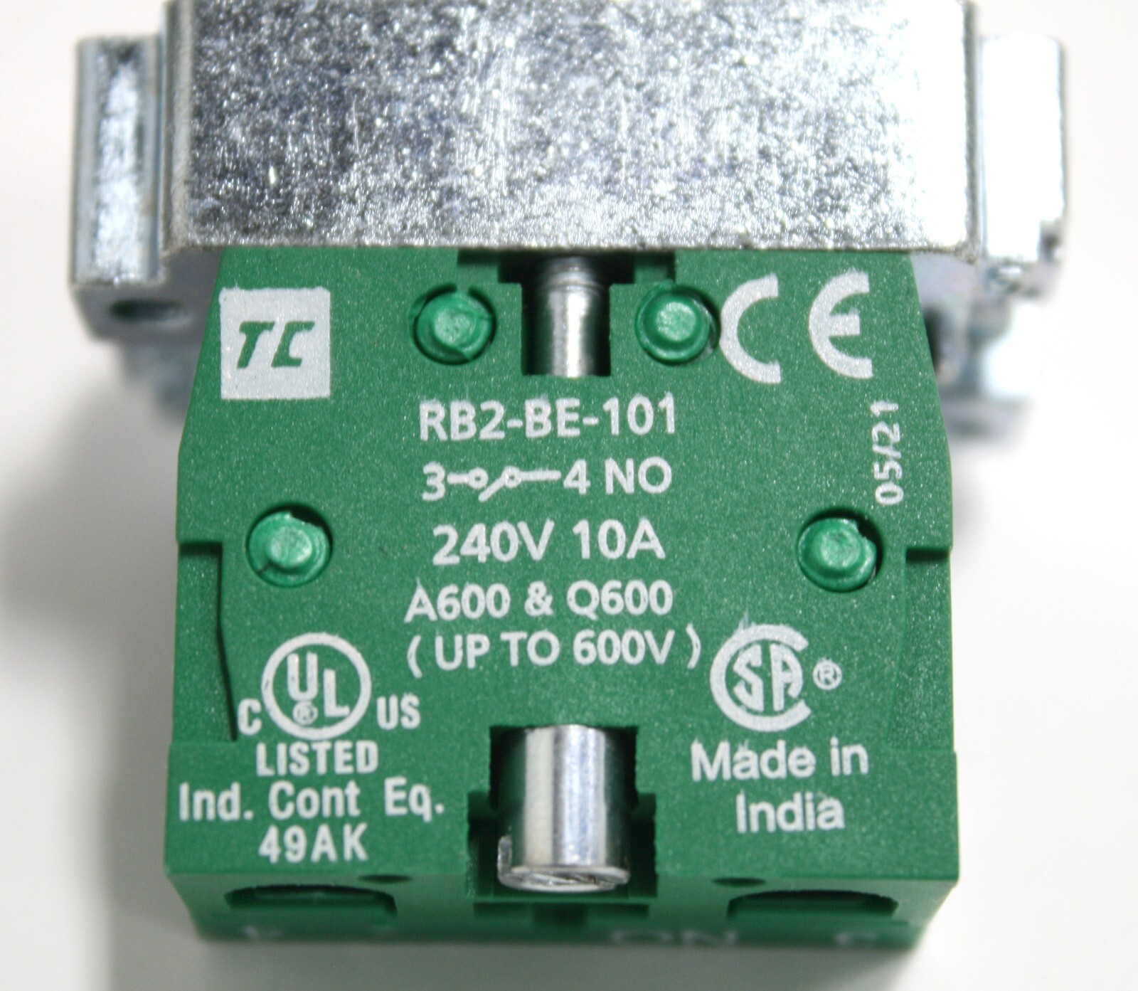 RB2-BD7 22.5mm 3 Pos Spring Return Left to Centre Selector Switch C/W 2NO BE101