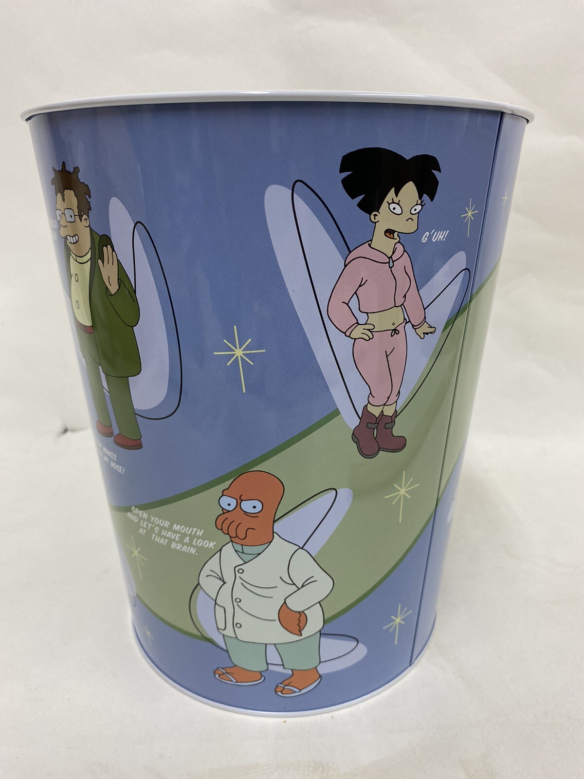 Futurama Tin Trash Can with Bender, Fry, Dr. Zoidberg Vintage Made in 2002