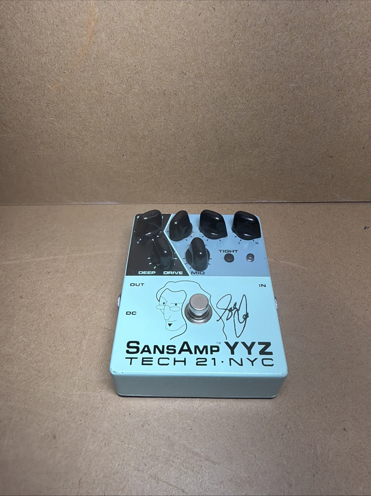 Tech 21 YYZ Geddy Lee Shape-shifter Signature SansAmp Pedal