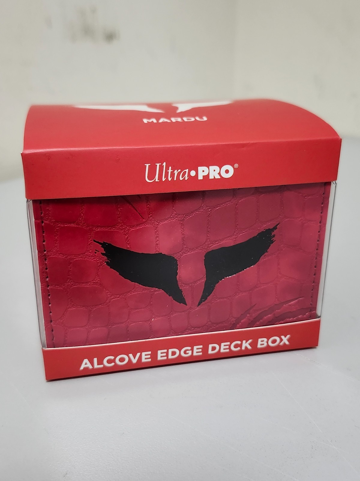 Tarkir Dragonstorm Neriv, Heart of the Storm Premium ALCOVE® Edge DECK BOX® for