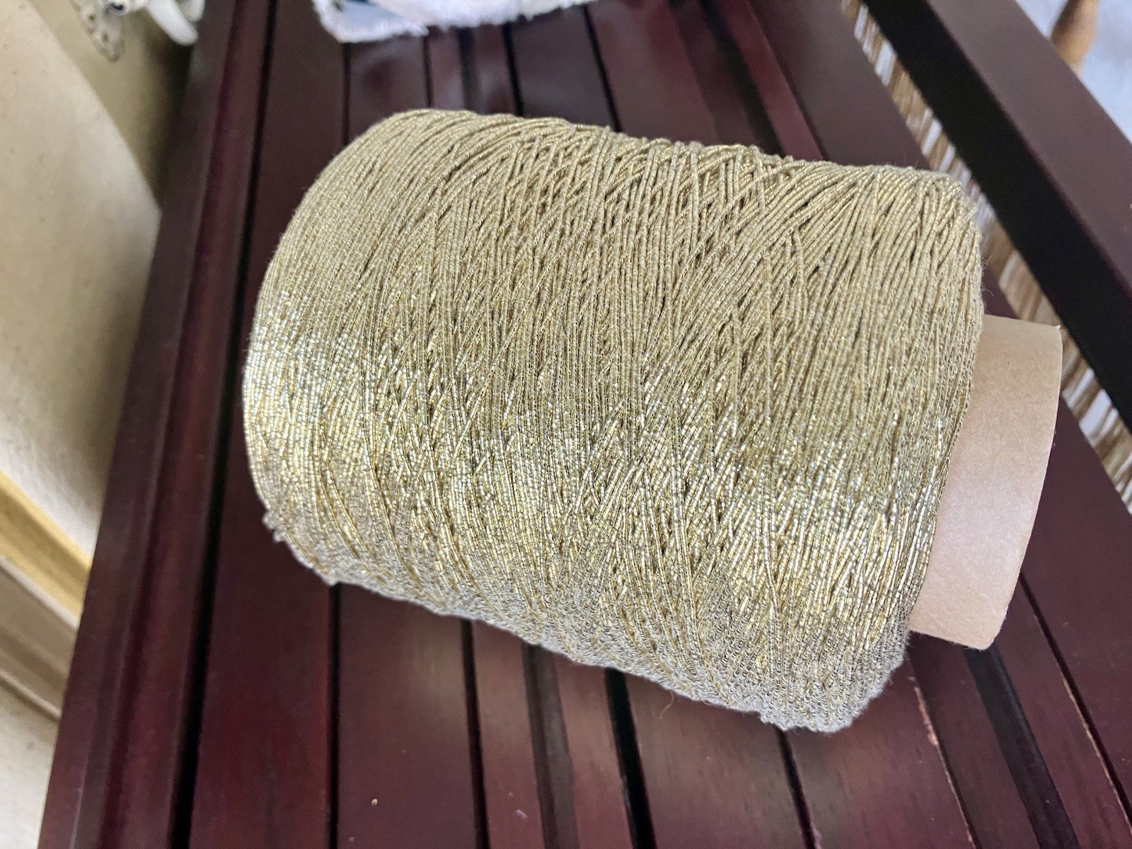 Elastic Packaging String GOLD METALLIC - 140 Norbut Mfg. 650 Yards.