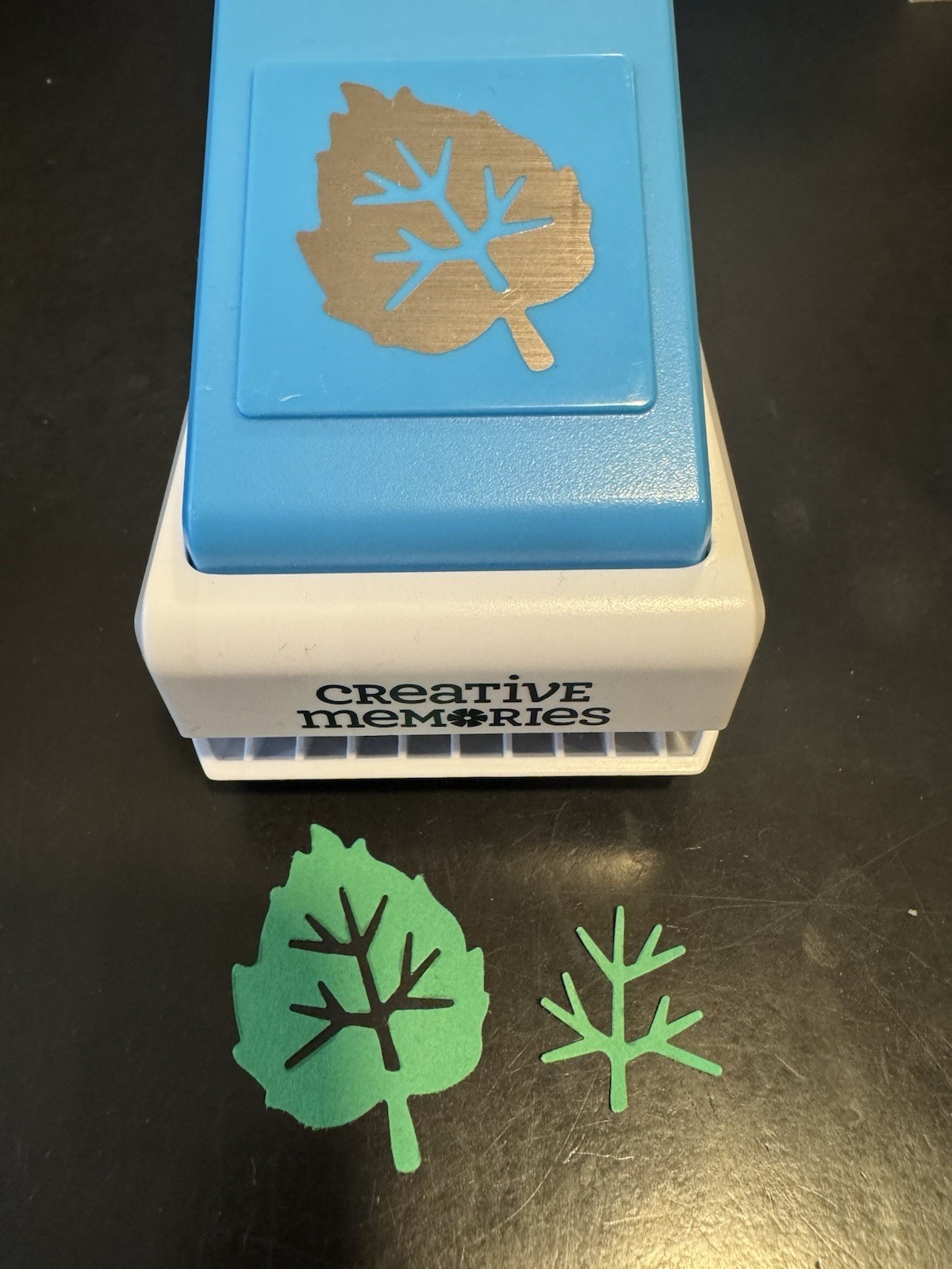 Creative Me Bodies Spring Leaf Decorative Punch