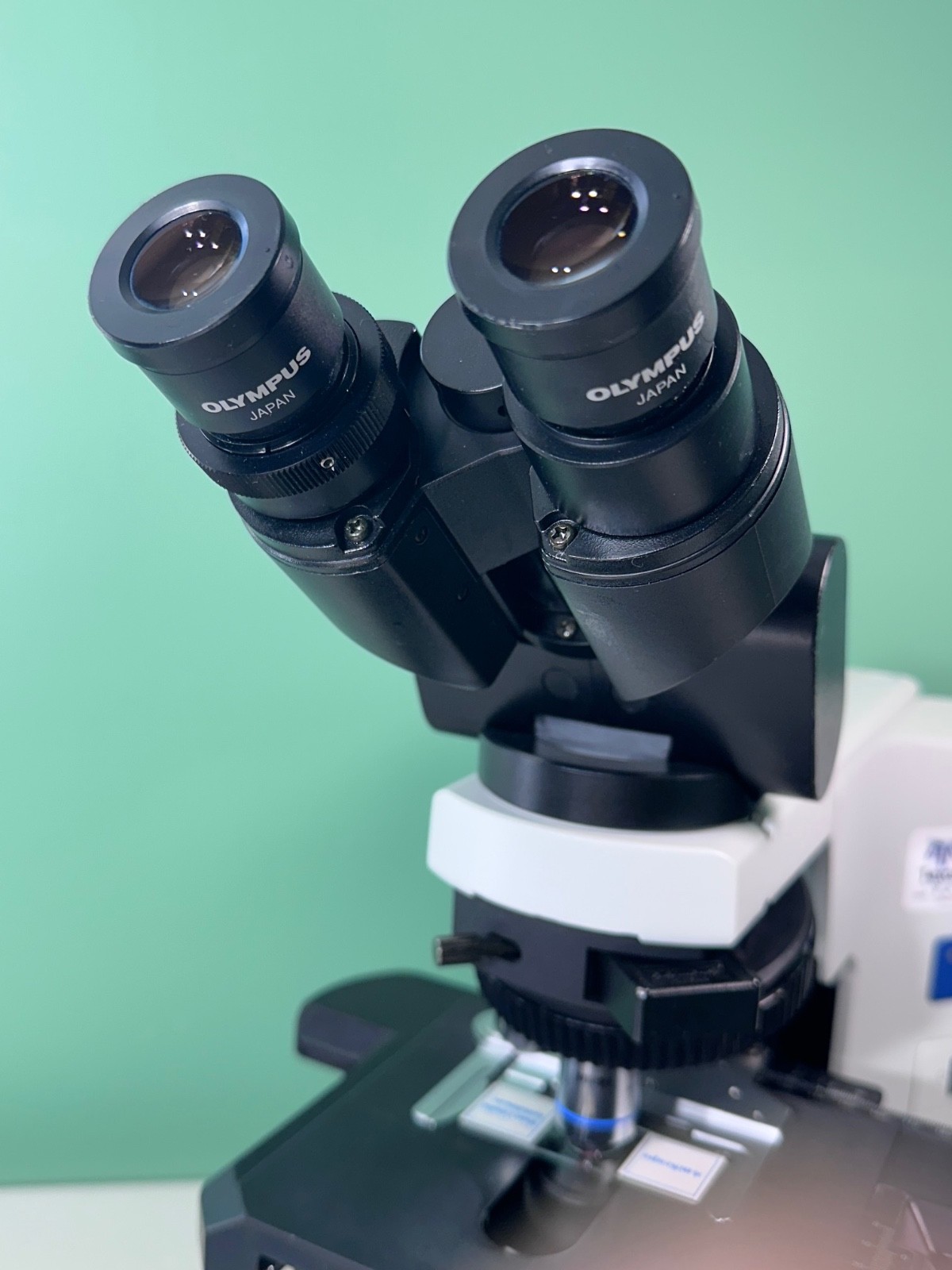 NICE Olympus BX41 Microscope with 3 Objectives, Ergonomic Tilting Head