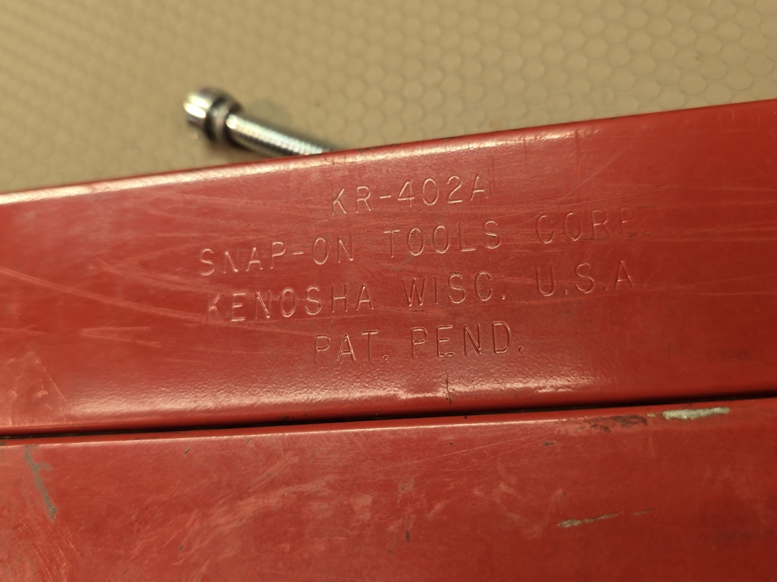 Snap-on Vintage KR-402A Tool Box Handle Roll Cab Handle Red Original End Caps