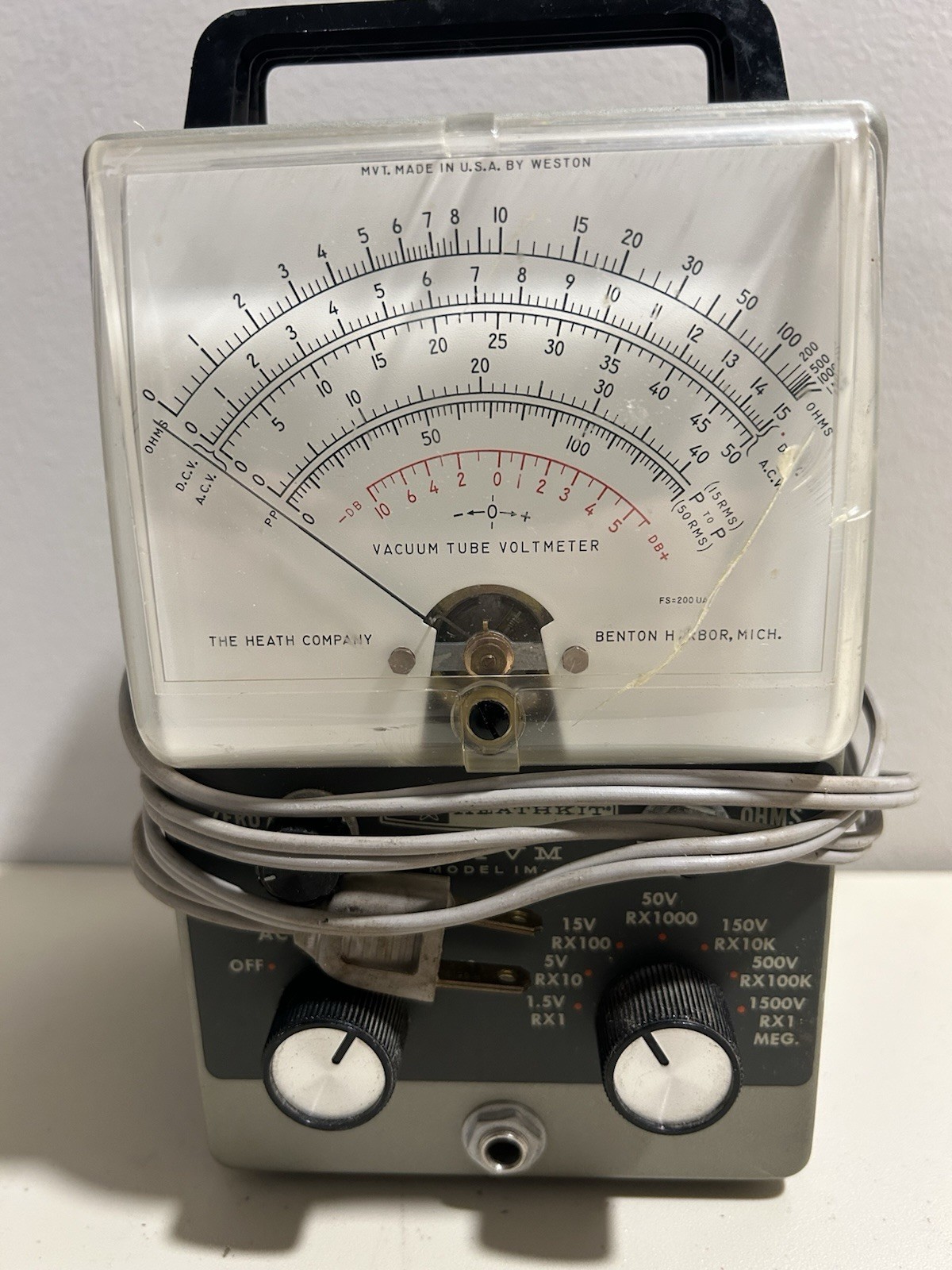 Vintage HEATHKIT Vacuum Tube Voltmeter Model IM-11 (WORKS)