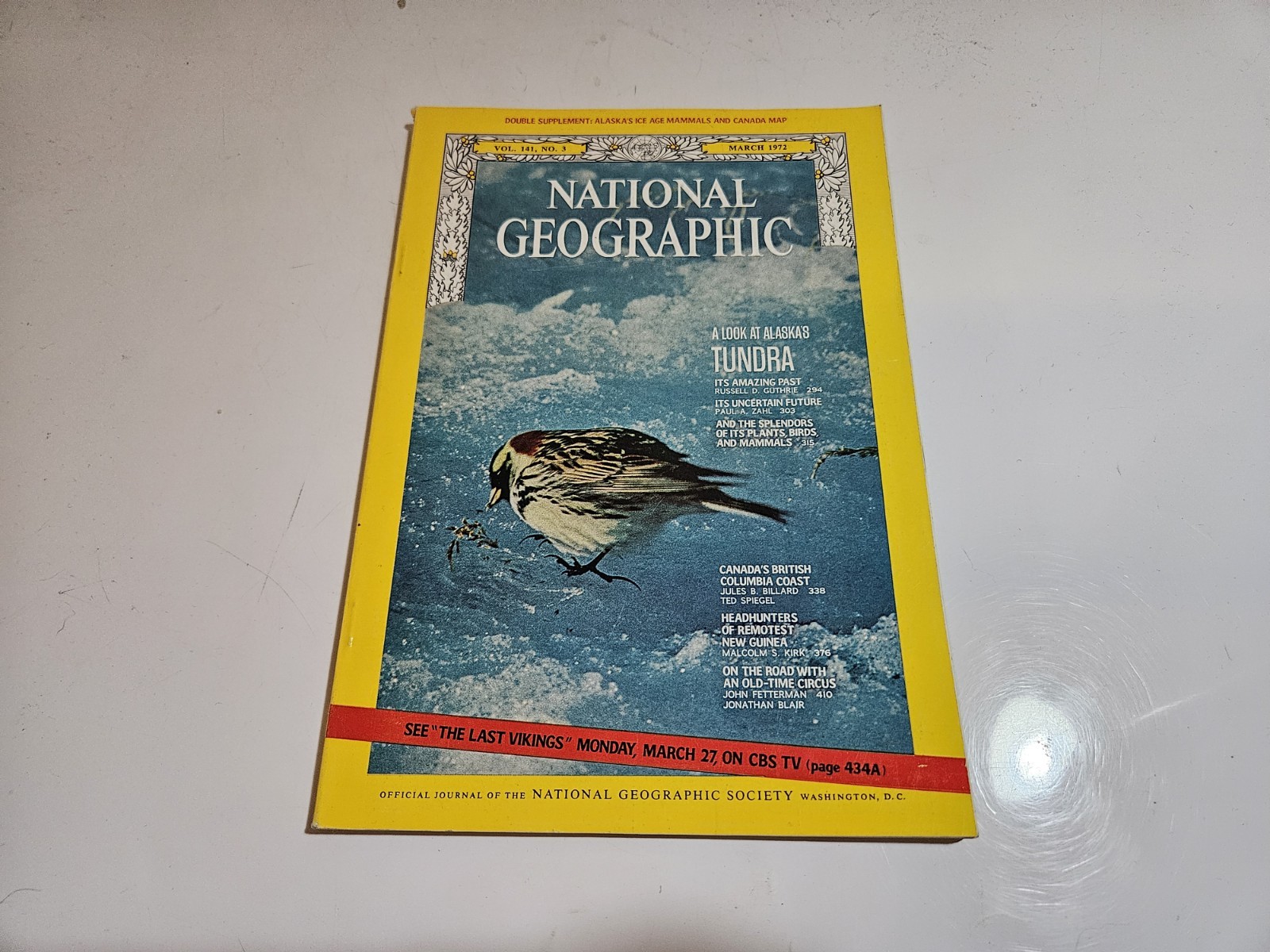 National Geographic Magazine VTG Back Issue March 1972 Tundra British Columbia