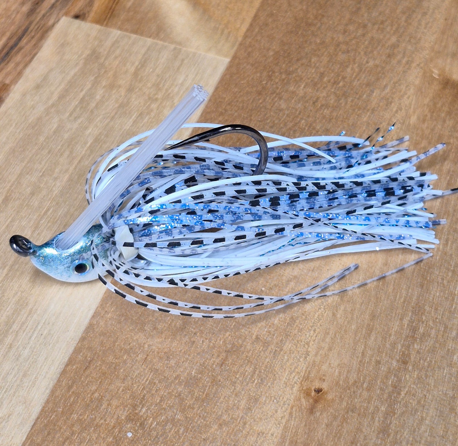 Weedless Bass Swim Jigs 1/4 oz - 1/2 oz 18 Color Options 3D Eyes Mustad Hooks