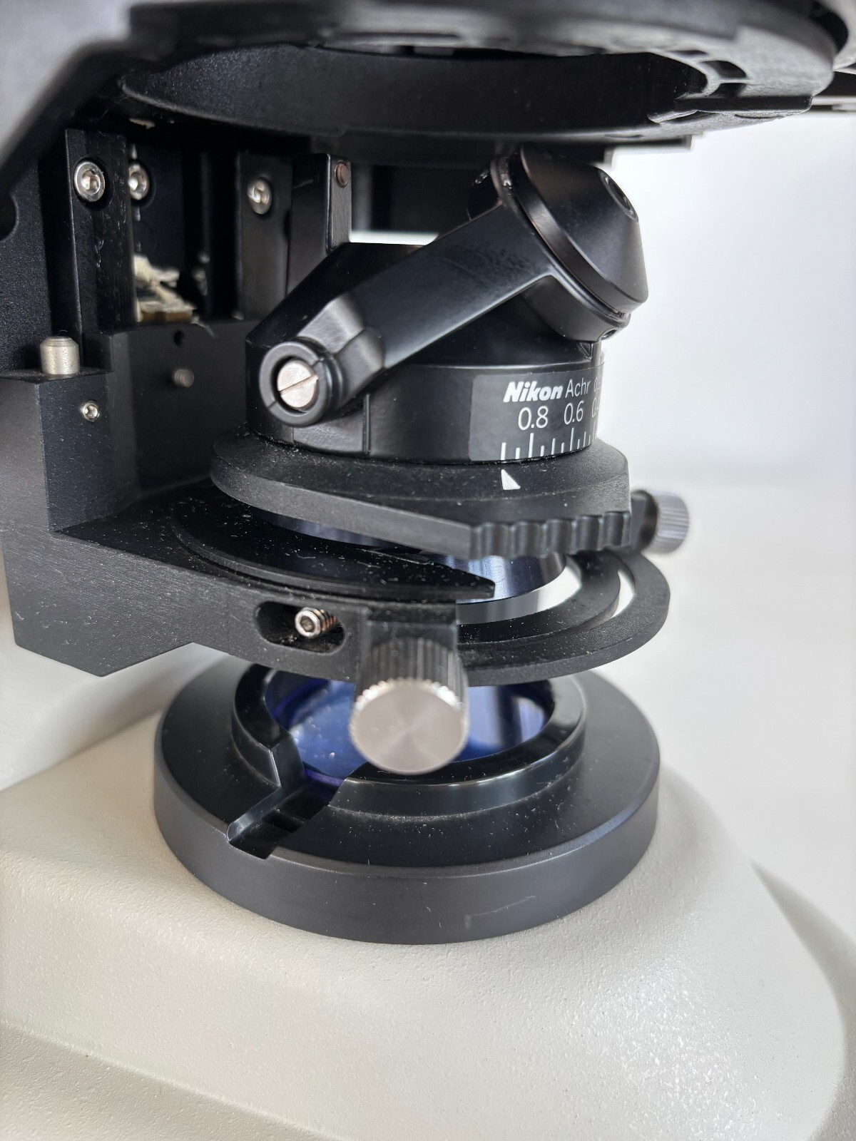 Nikon Eclipse 50i Microscope with 2X, 4X Fl, 20X Fl. Swing Condenser Dual Heads