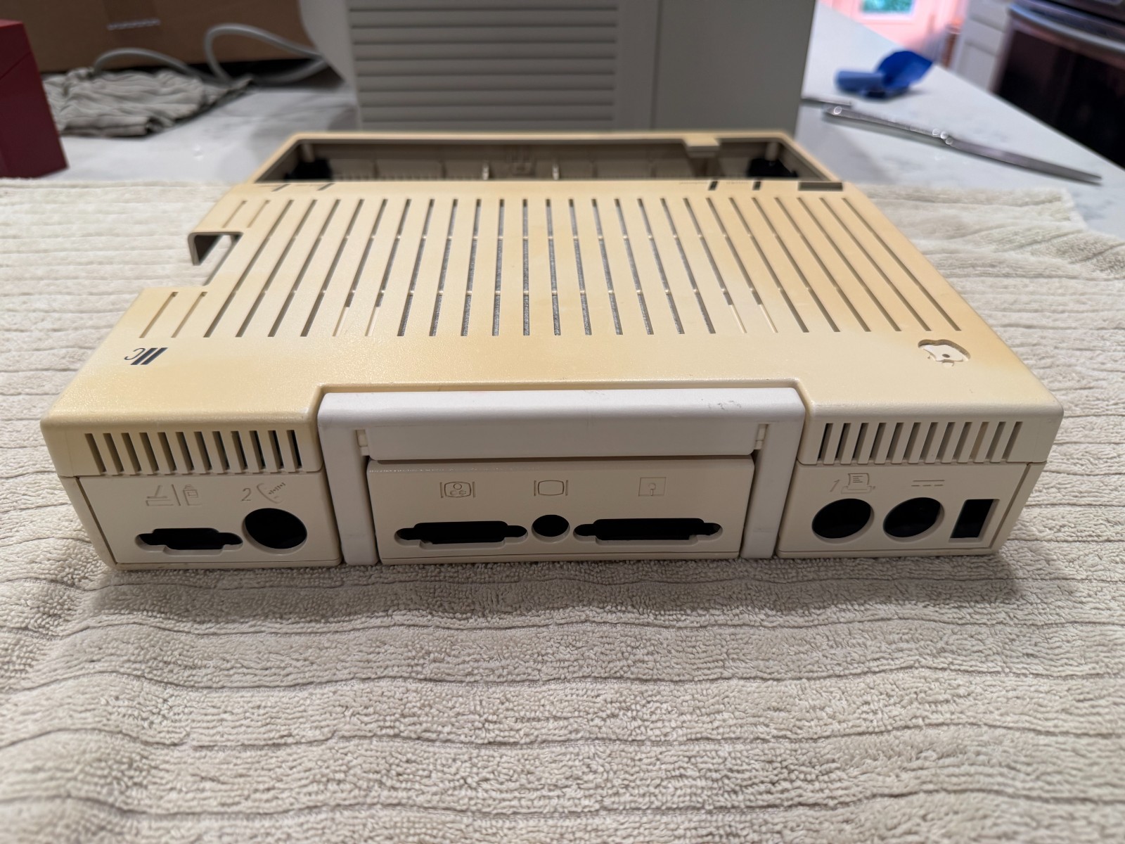Apple IIc A2S4100 Plastic Shell only.