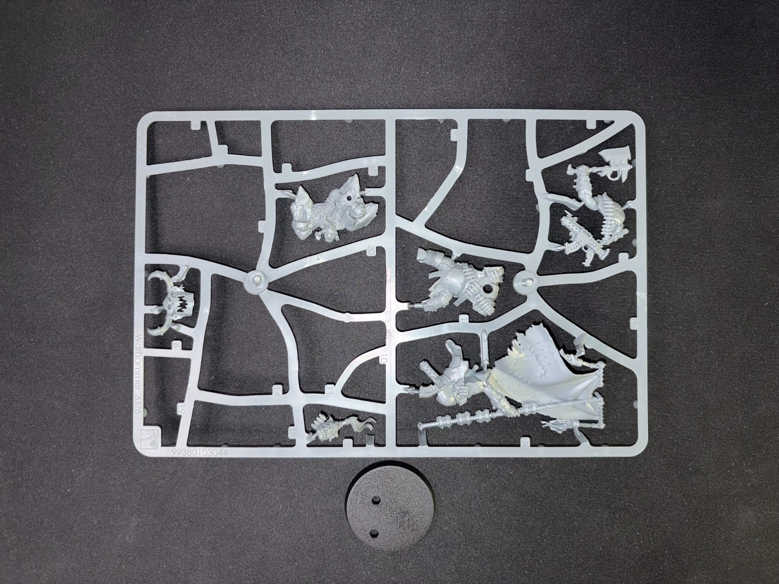 Bannernob (Armageddon) - Orks - Warhammer 40K - New On Sprue