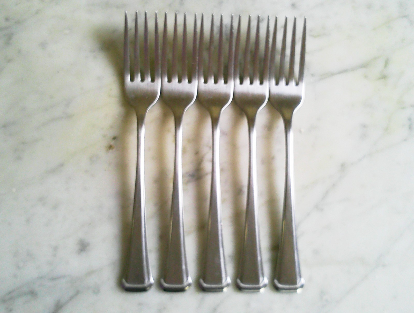 5 SSS by Oneida Stainless Aberdeen Maestro 7 1/4 inch Dinner Forks