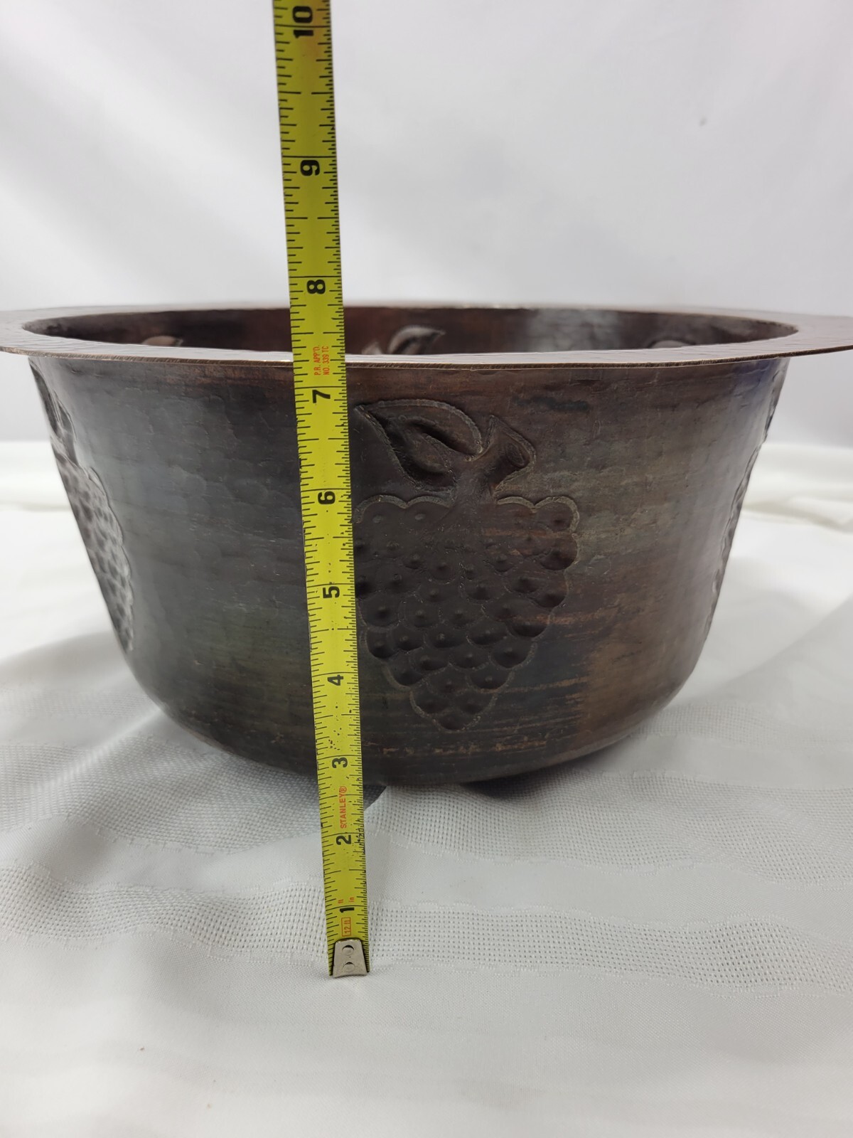 Native Trails Sink With Grapes Antique Hammered Copper Finish CPS261