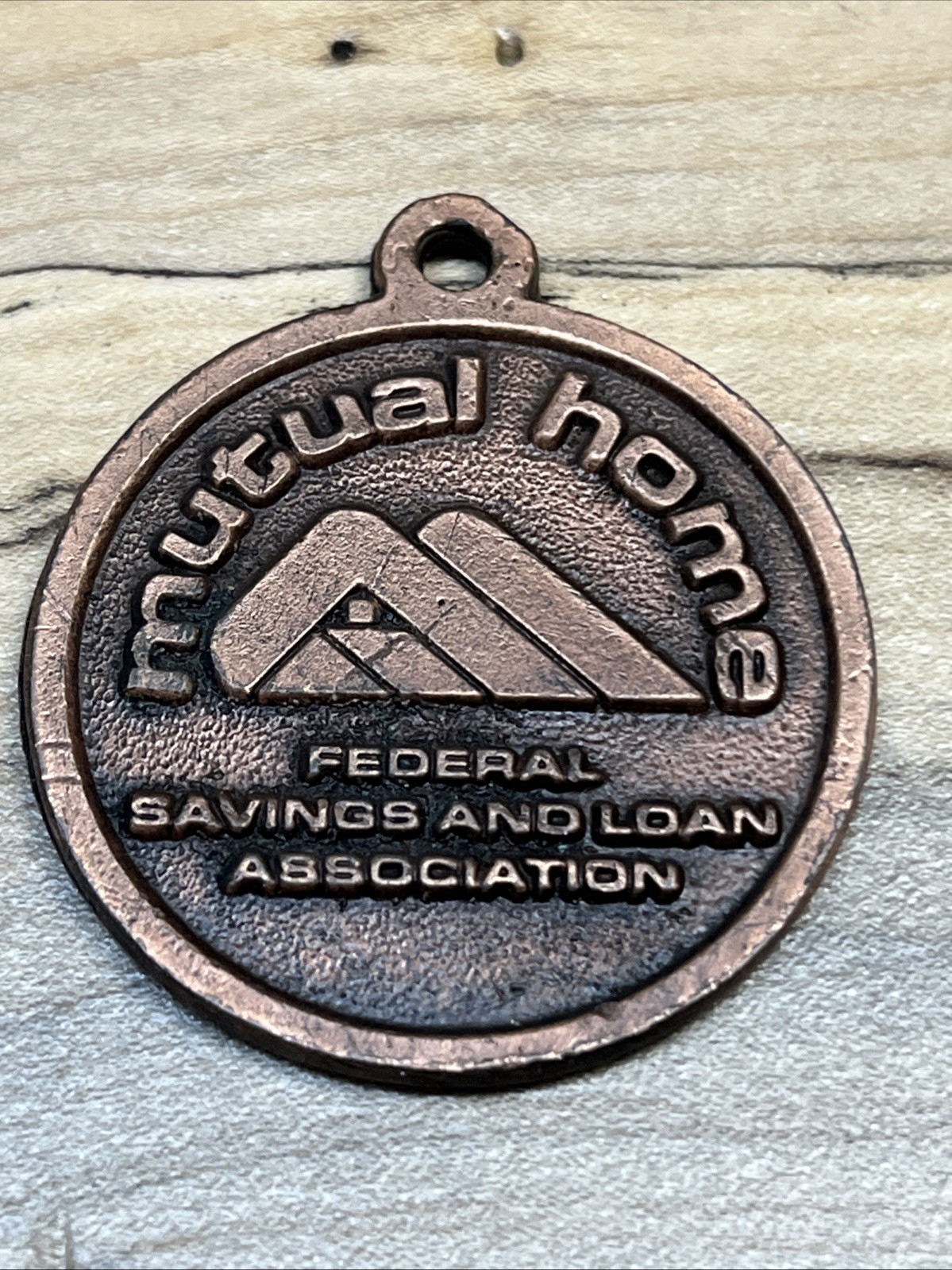 1979 Mutual Home Federal S&L assn. Muncie, Ind. Key Fob *B962