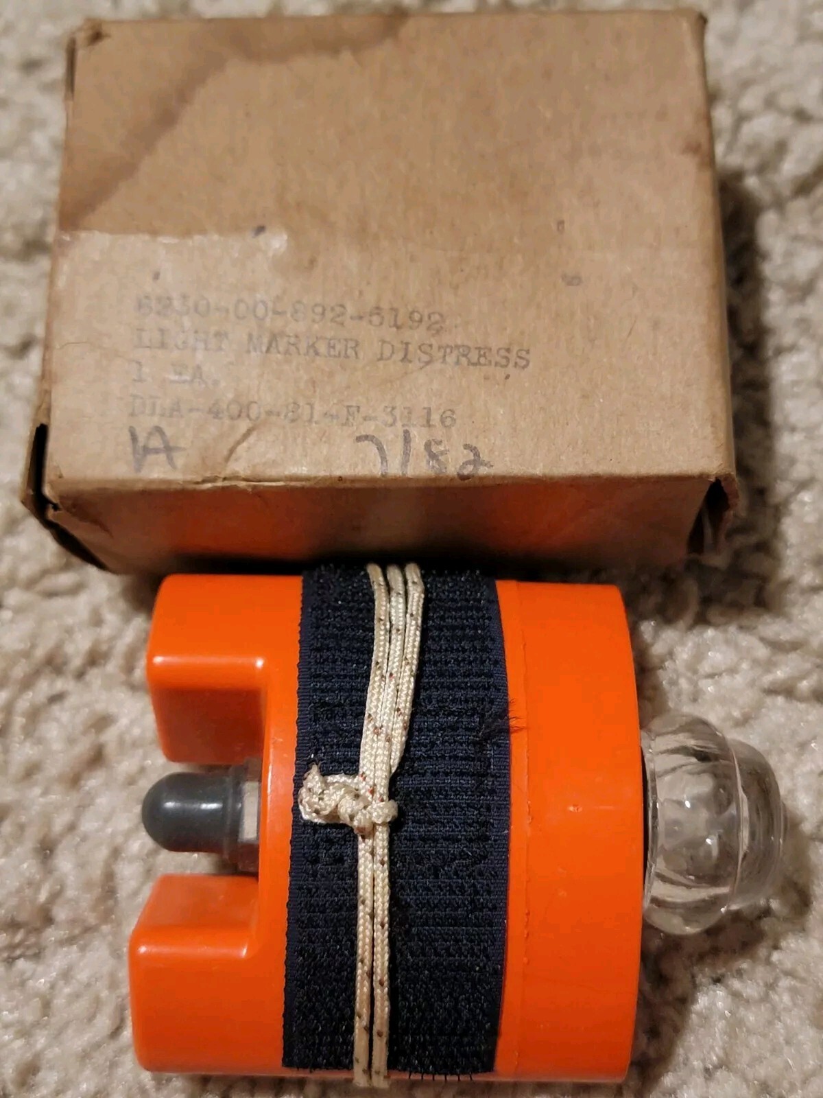 DISTRESS MARKER LIGHT US MILITARY  ORIGINAL BOX BEACON Aircrew Survival