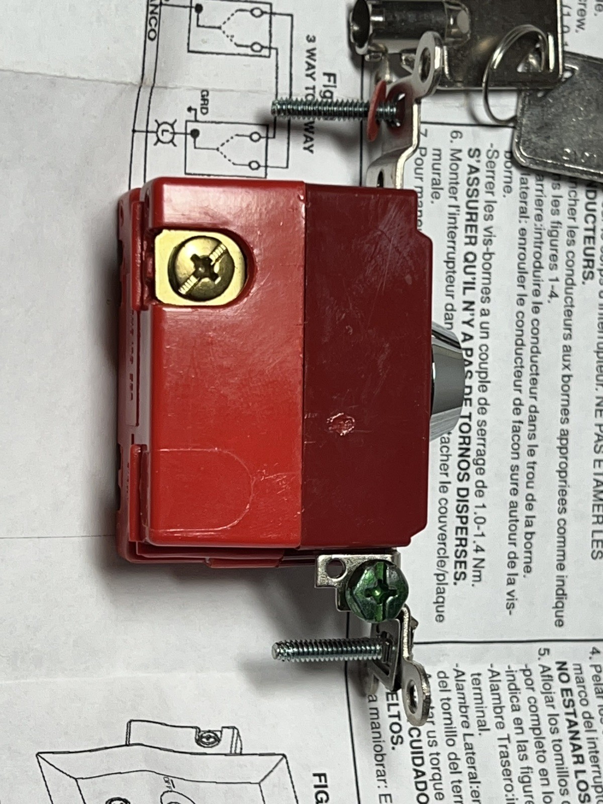 Hubbell PD1943 20-277V AC Locking Switch With 2 Keys