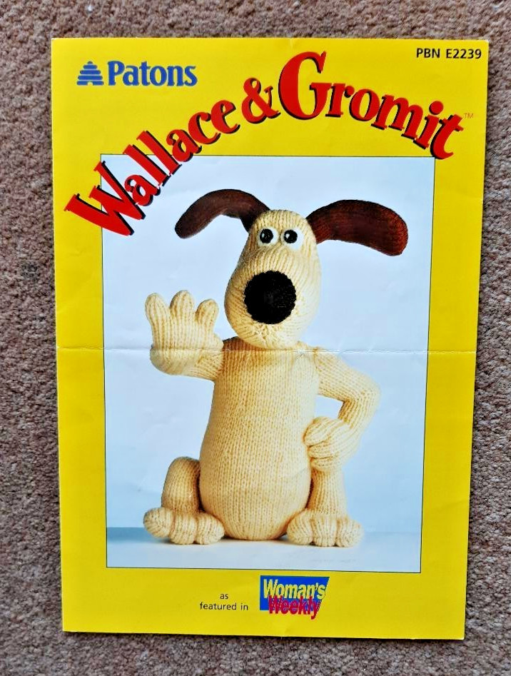 ALAN DART WALLACE & GROMIT TOYS KNITTING PATTERN PICK & MIX