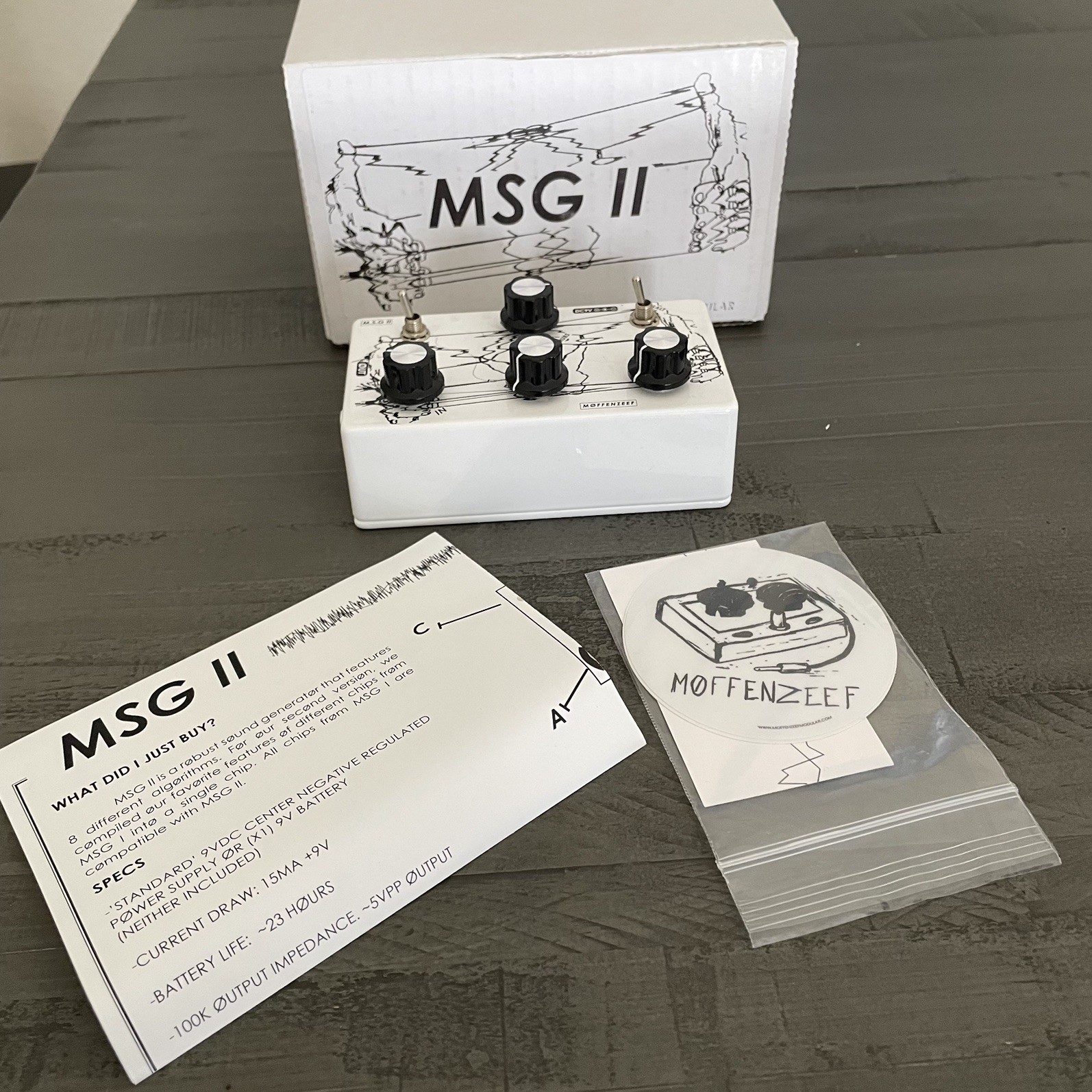 Moffenzeef Modular Stargazer MSG II [INTENSIFIES] drone noise synth effects