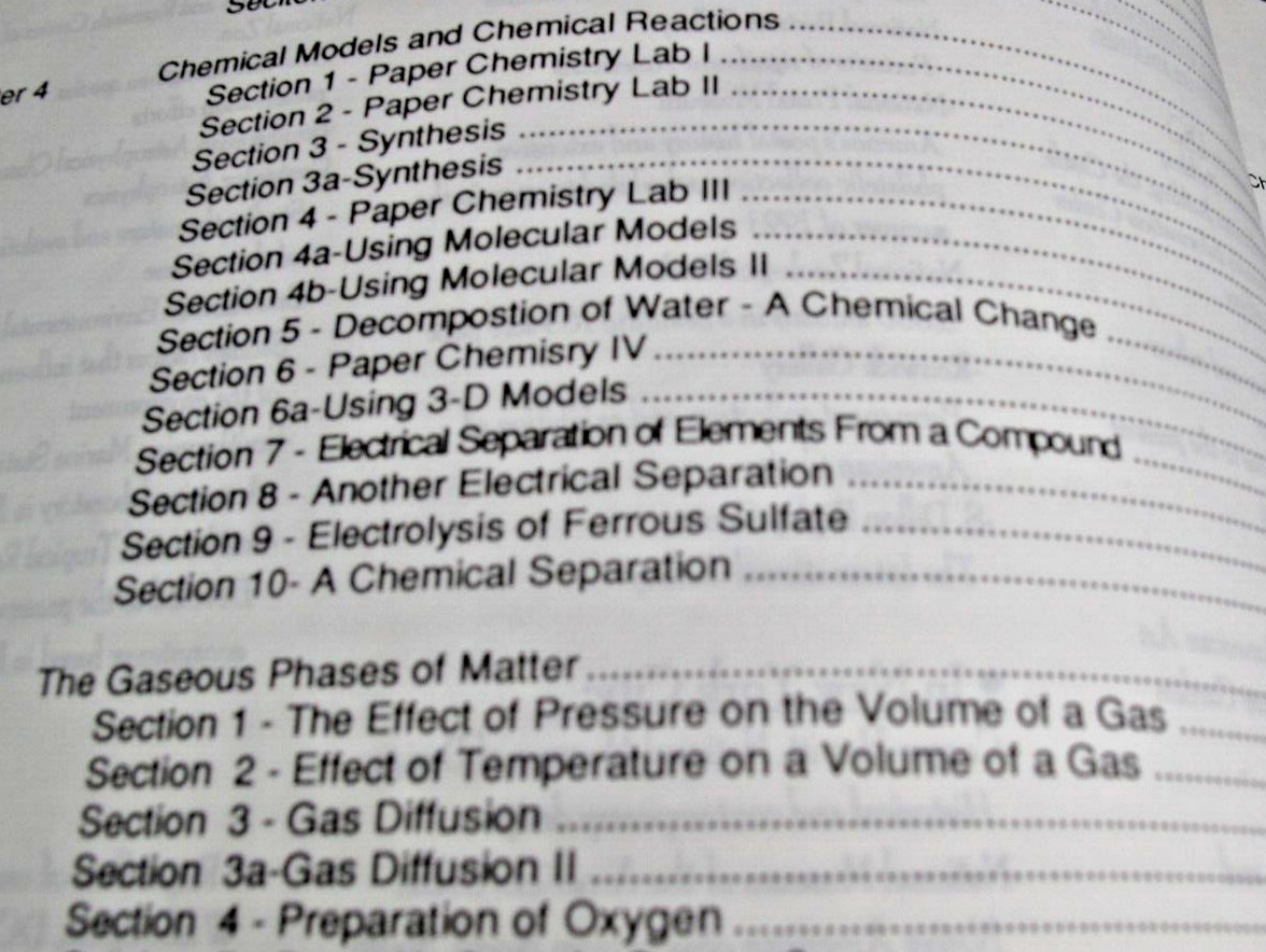 VINTAGE OPEN BOX Smithsonian Microchem XM 3000 Chemistry Lab Set Complete