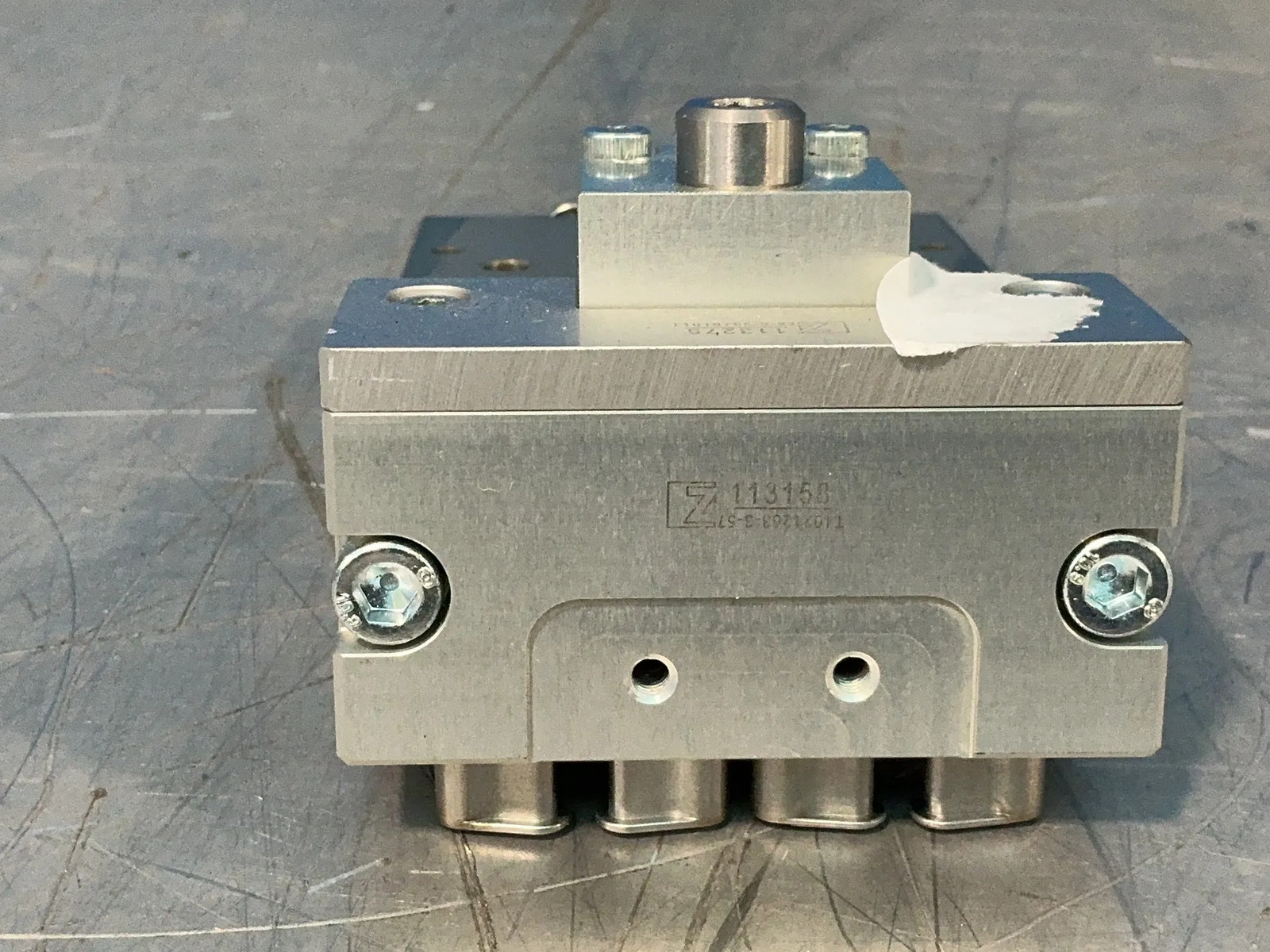 CELL MOUNT