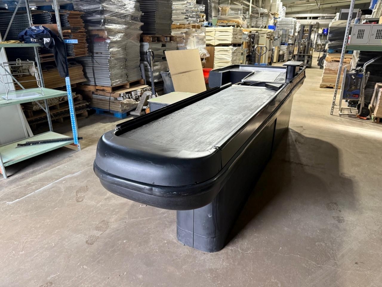 Electric CHECKOUT COUNTER & Landing Bagging Area Motorized Grocery Checkstand