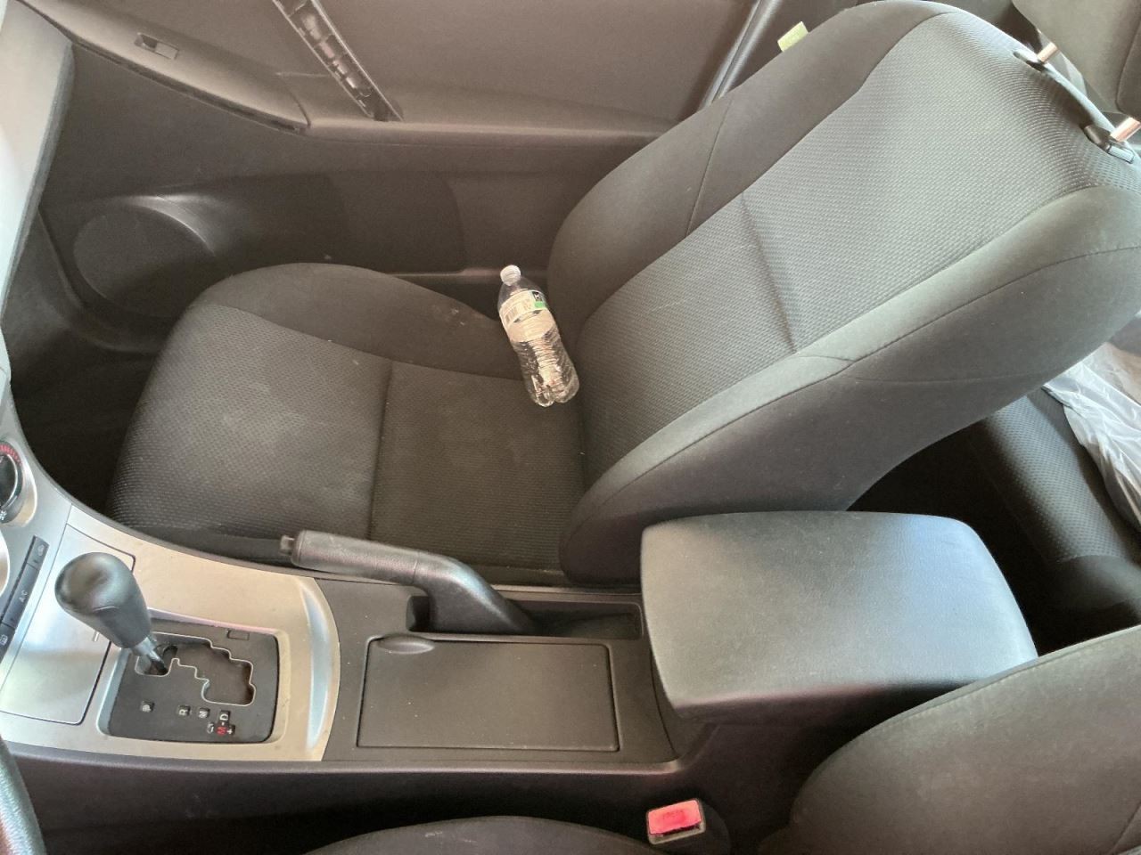 3 2011 Fuse Box Engine 4720804
