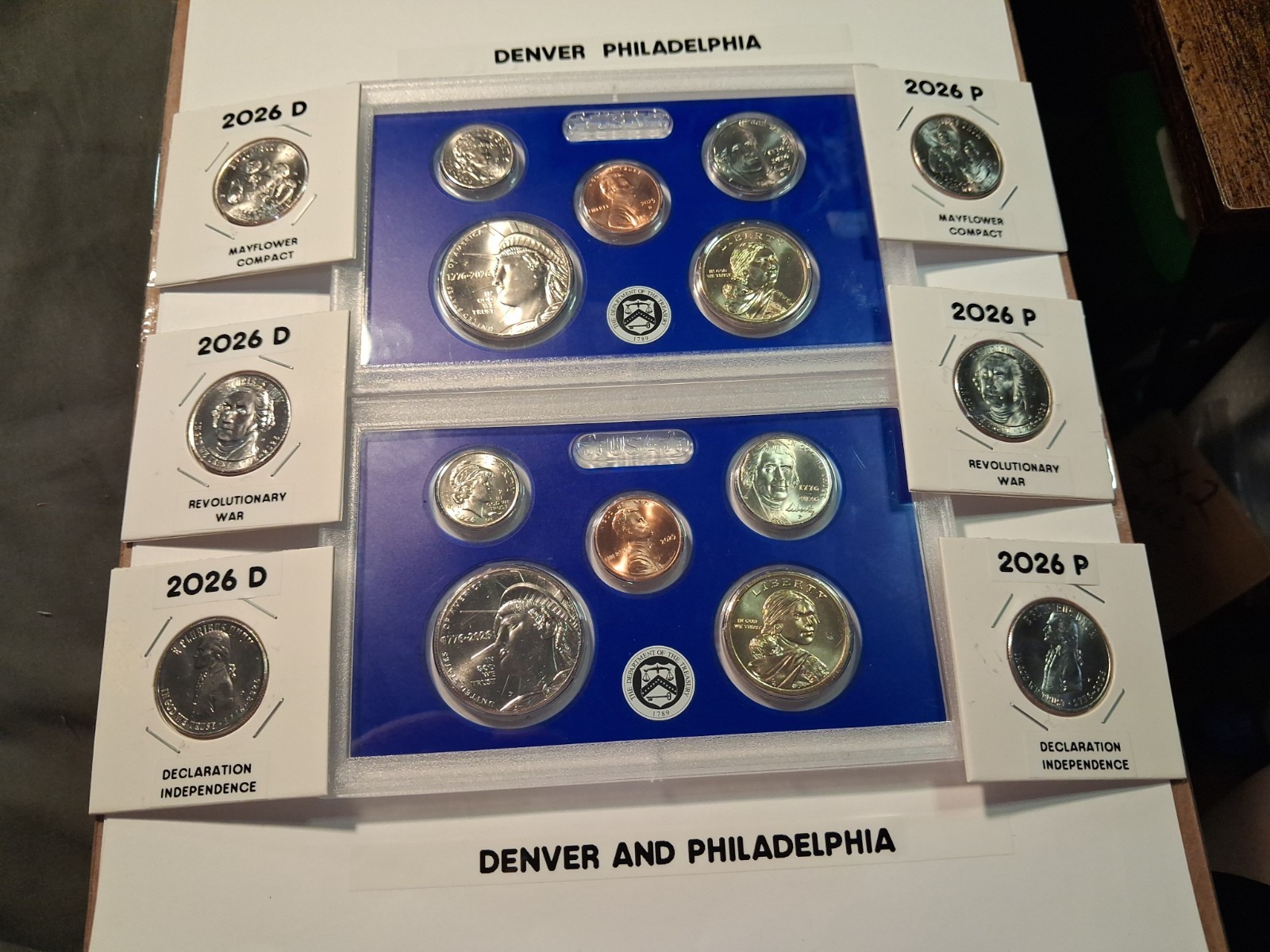 UNIQUE SET  14 2026 P+DW/2025 CENT IN BEAUTIFUL VINTAGE HOLDERS LATEST QUARTERS